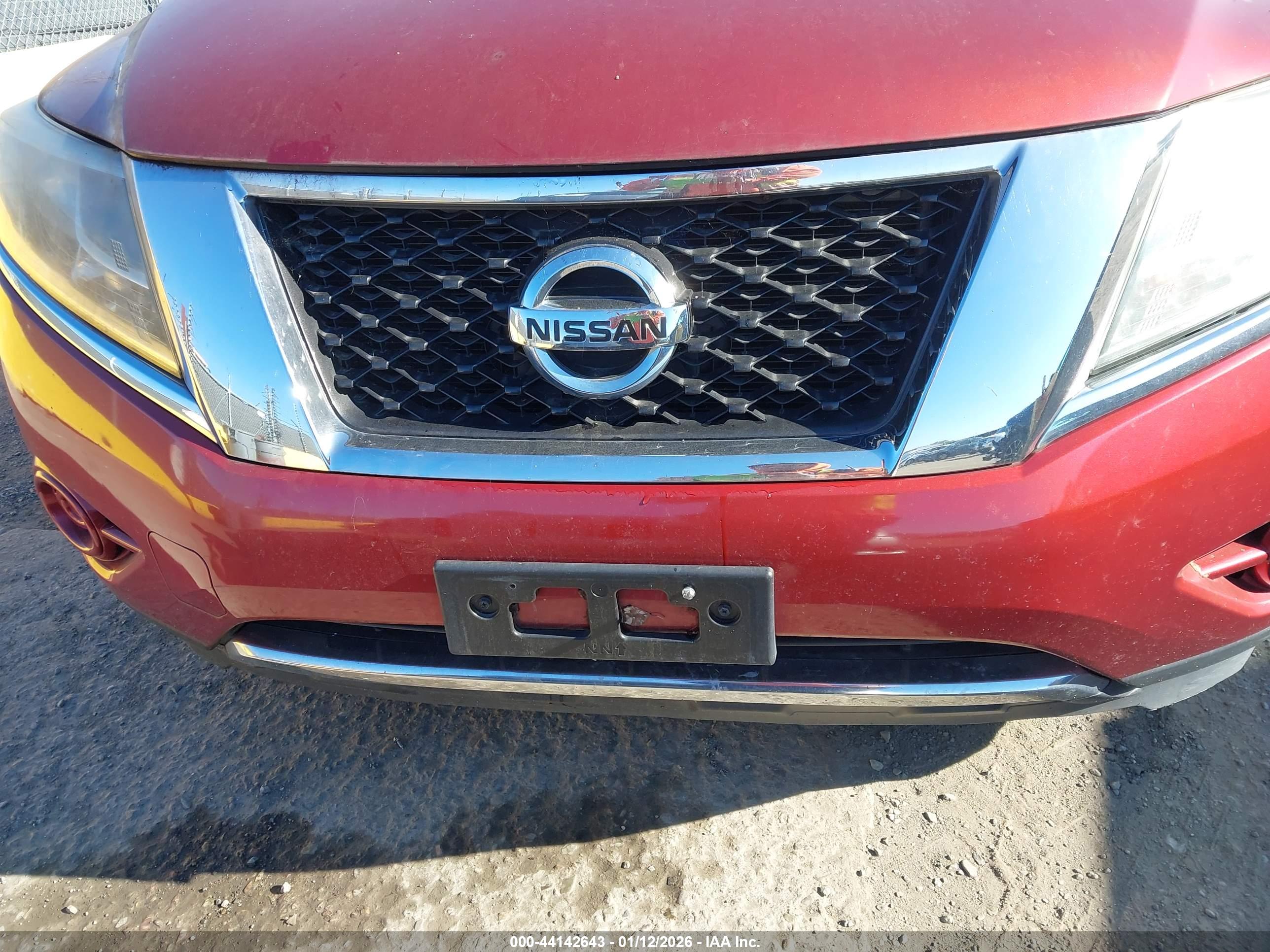 NISSAN PATHFINDER image 6