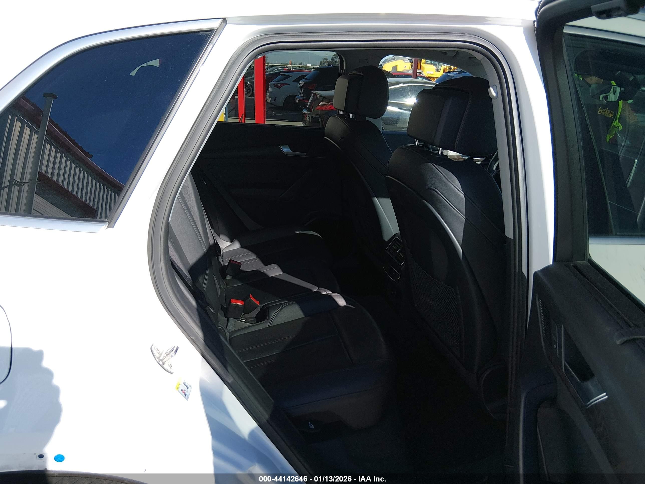 AUDI Q5 image 8