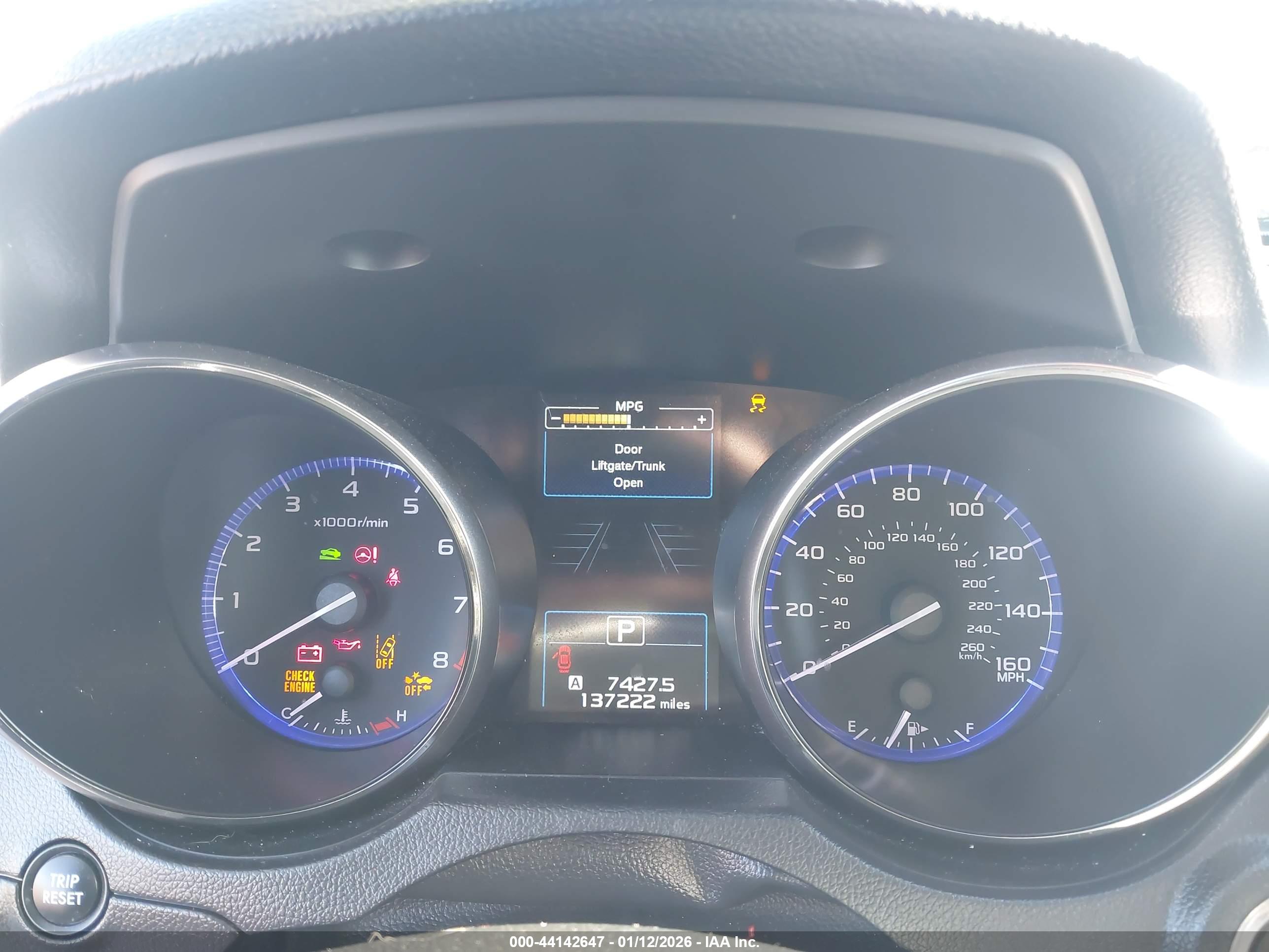 SUBARU OUTBACK image 7