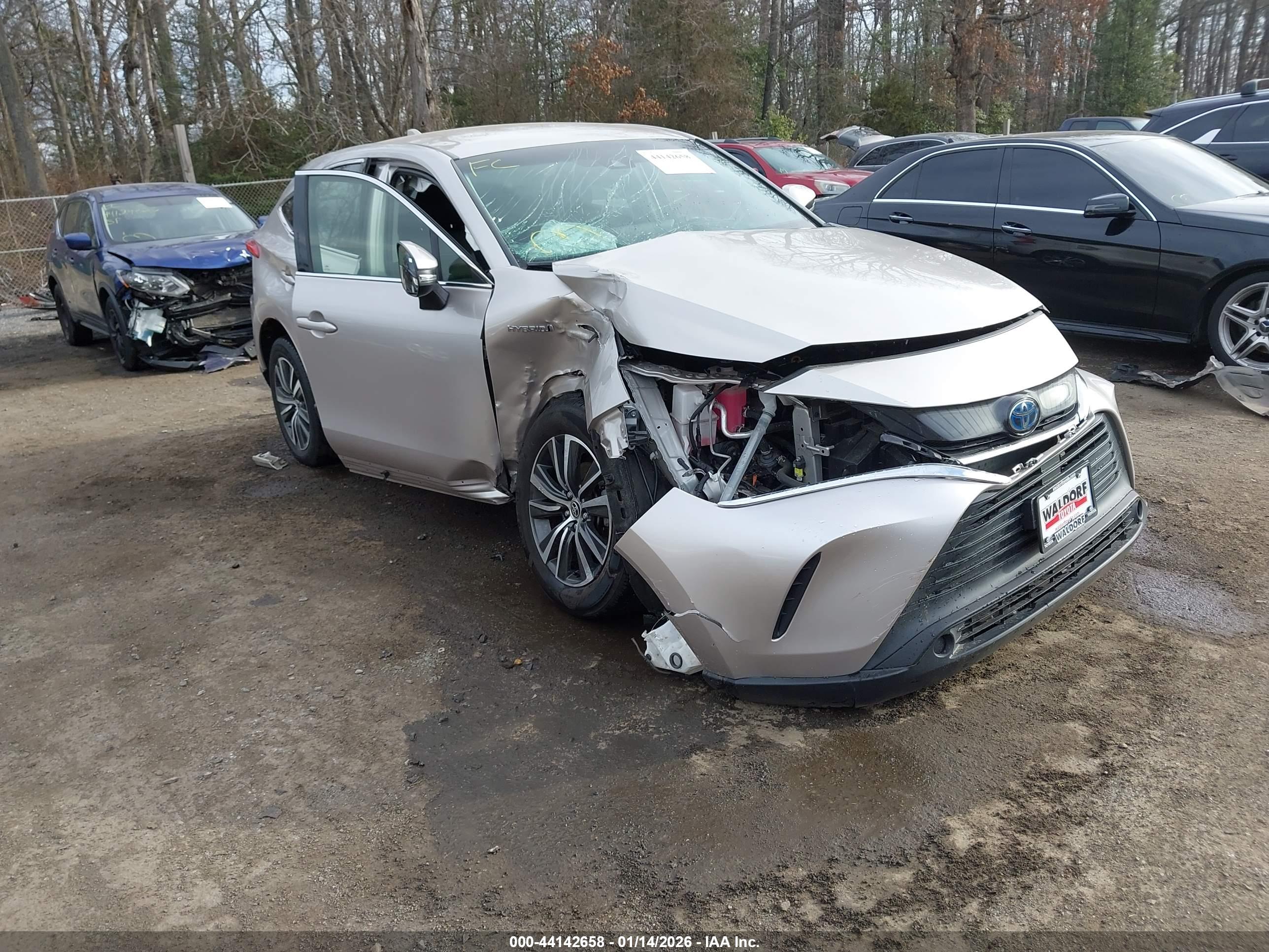 TOYOTA VENZA image 6