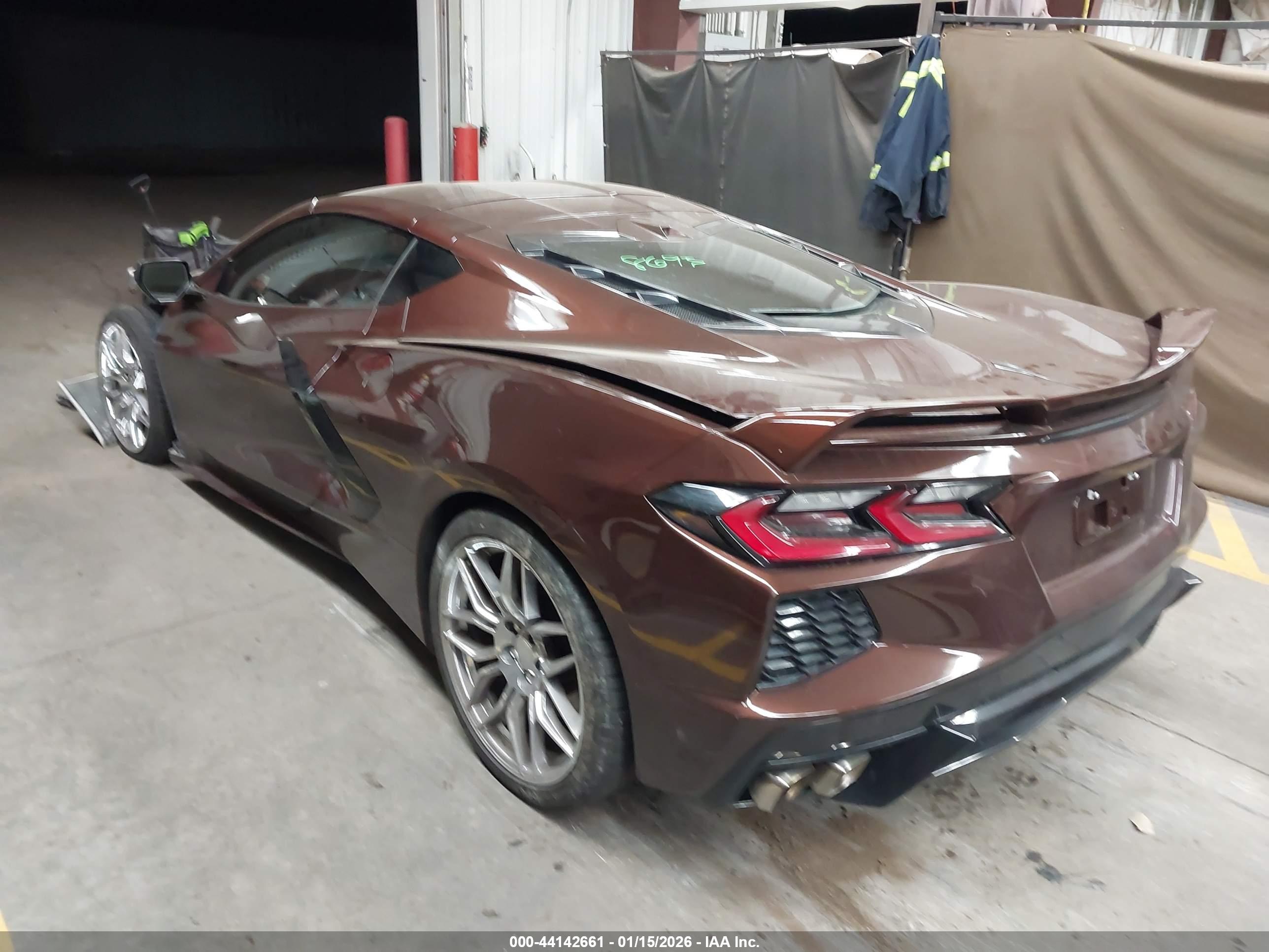 CHEVROLET CORVETTE image 3