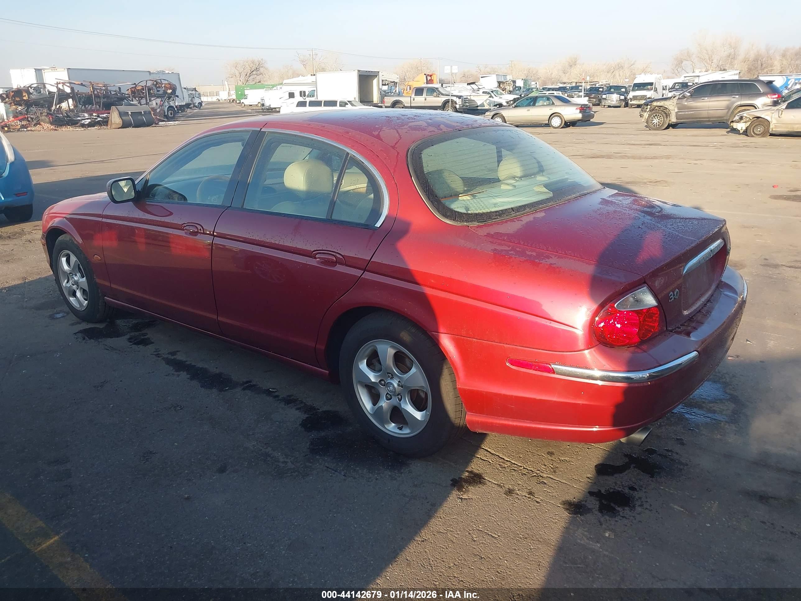 JAGUAR S-TYPE image 3
