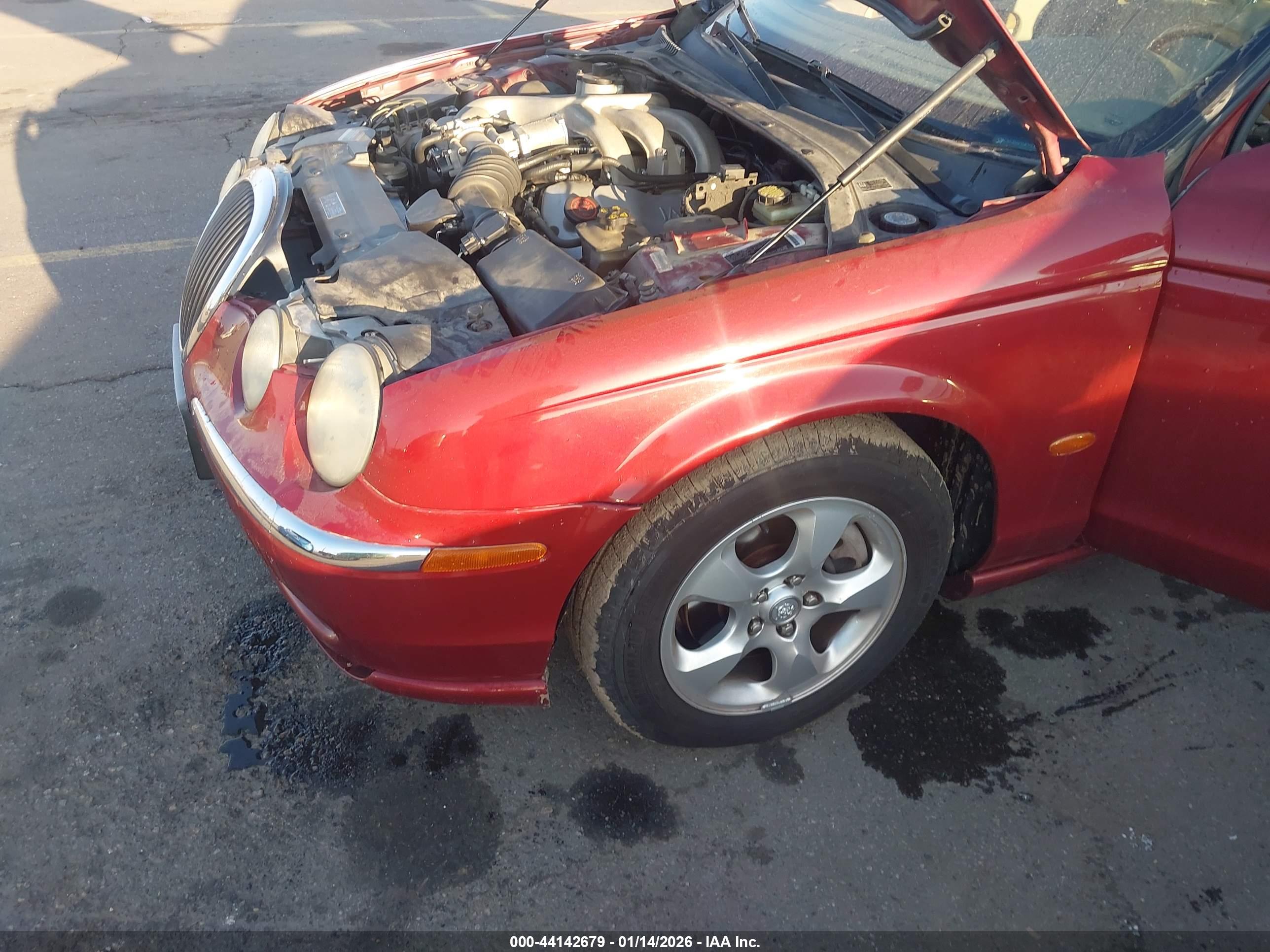 JAGUAR S-TYPE image 6
