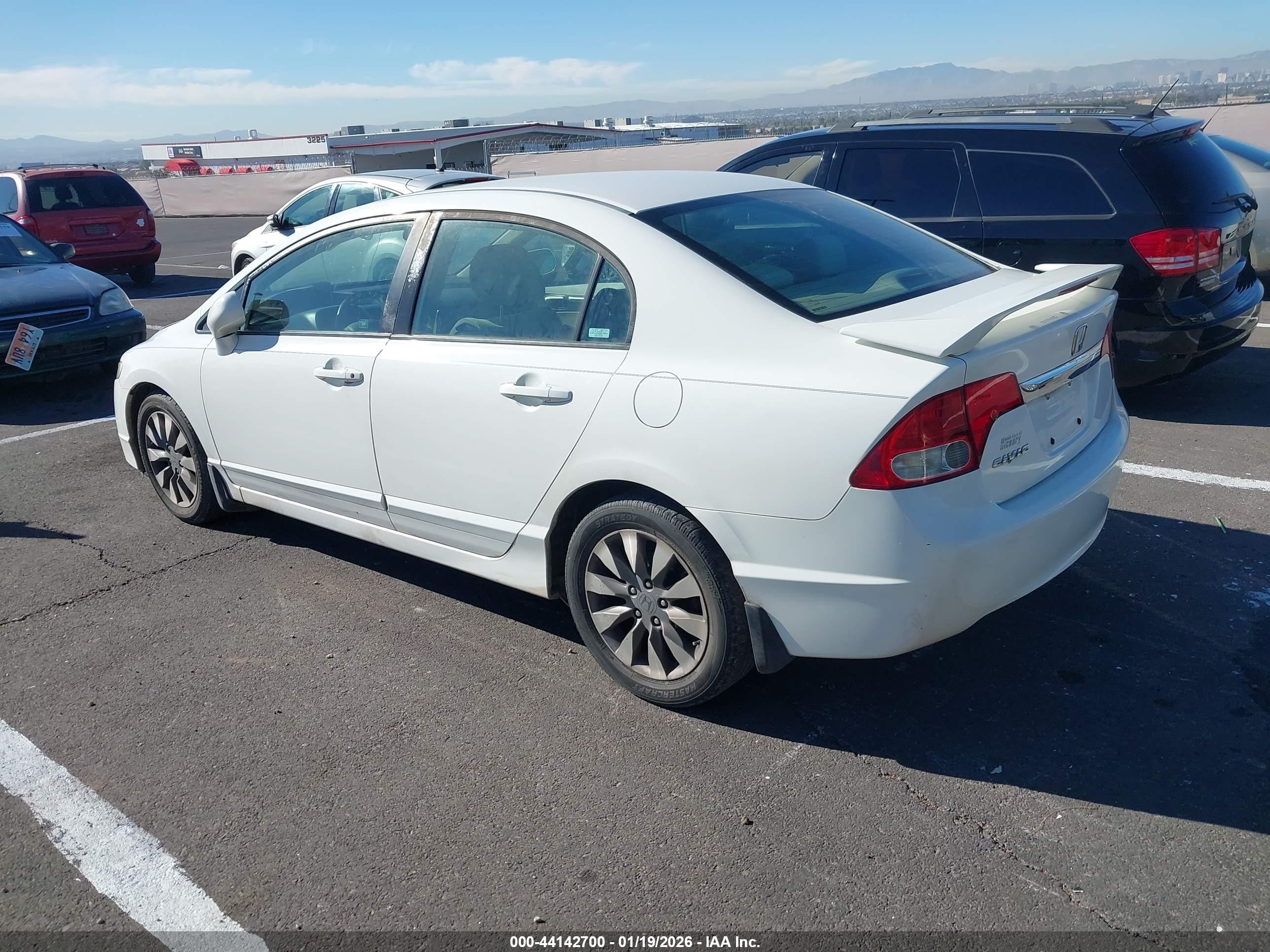 HONDA CIVIC image 3