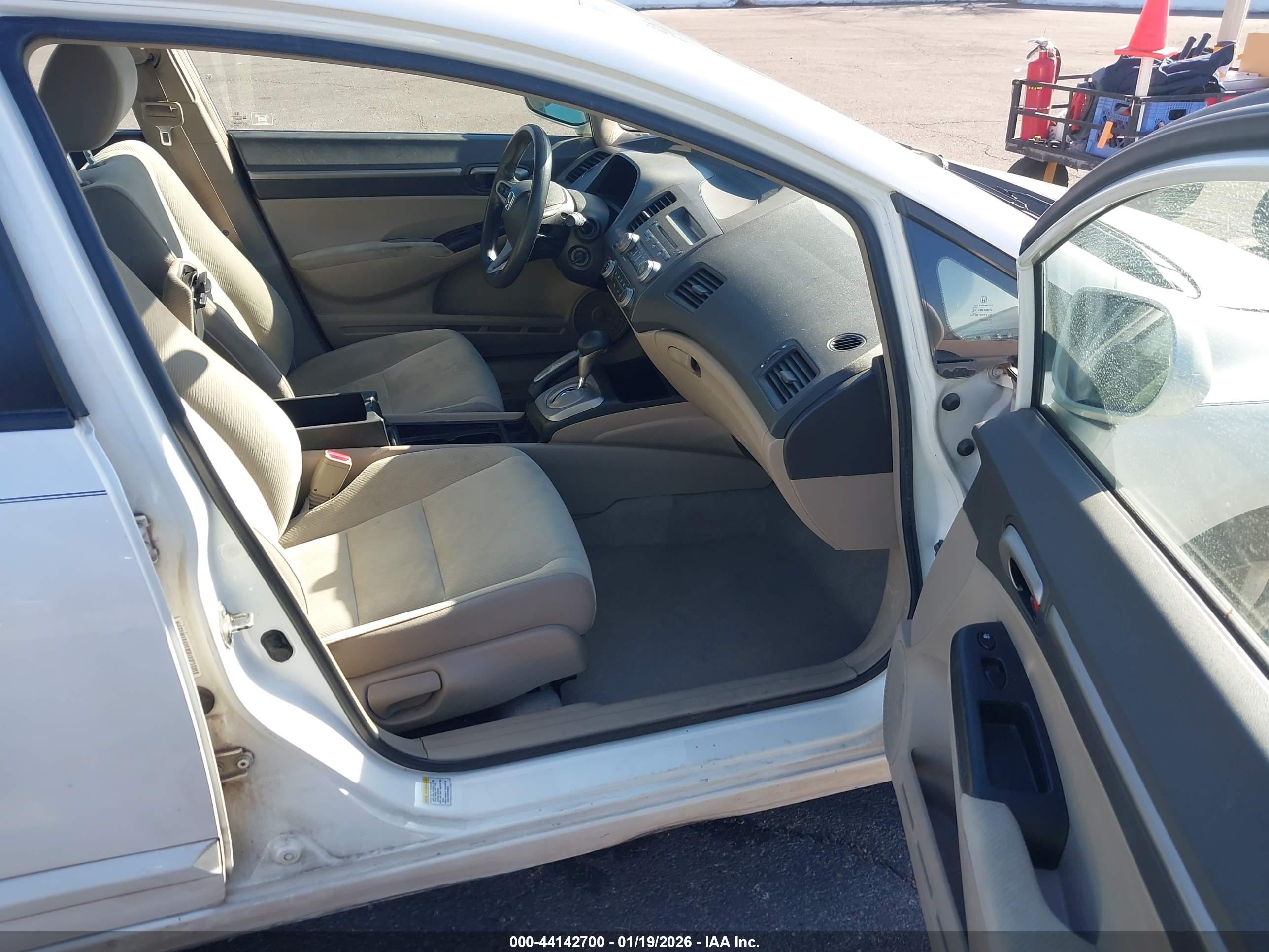 HONDA CIVIC image 5
