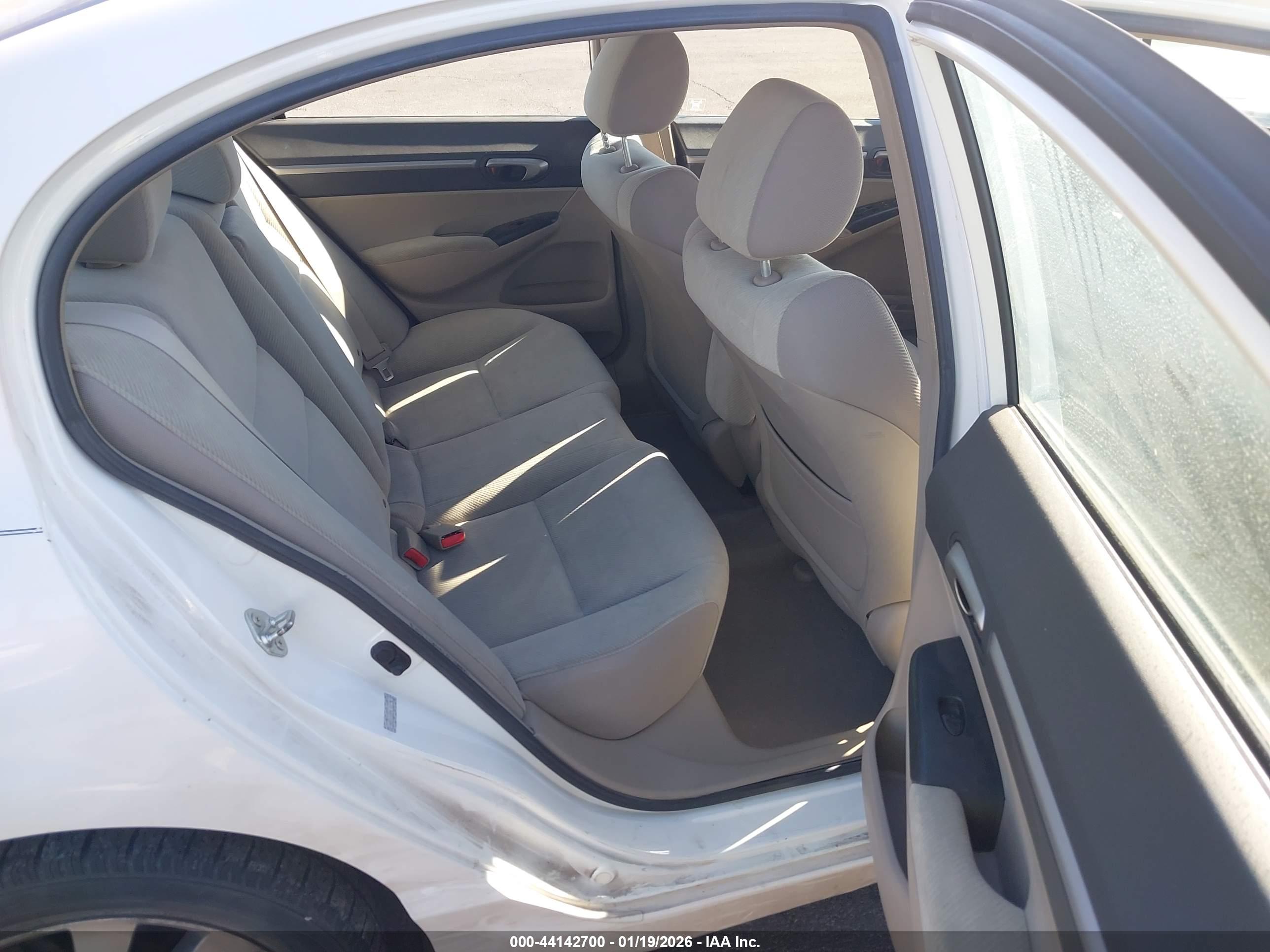HONDA CIVIC image 8