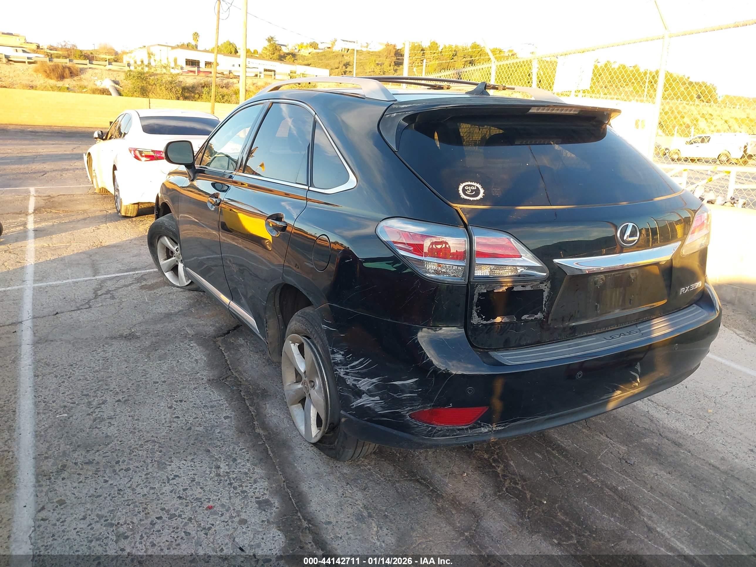 LEXUS RX image 3