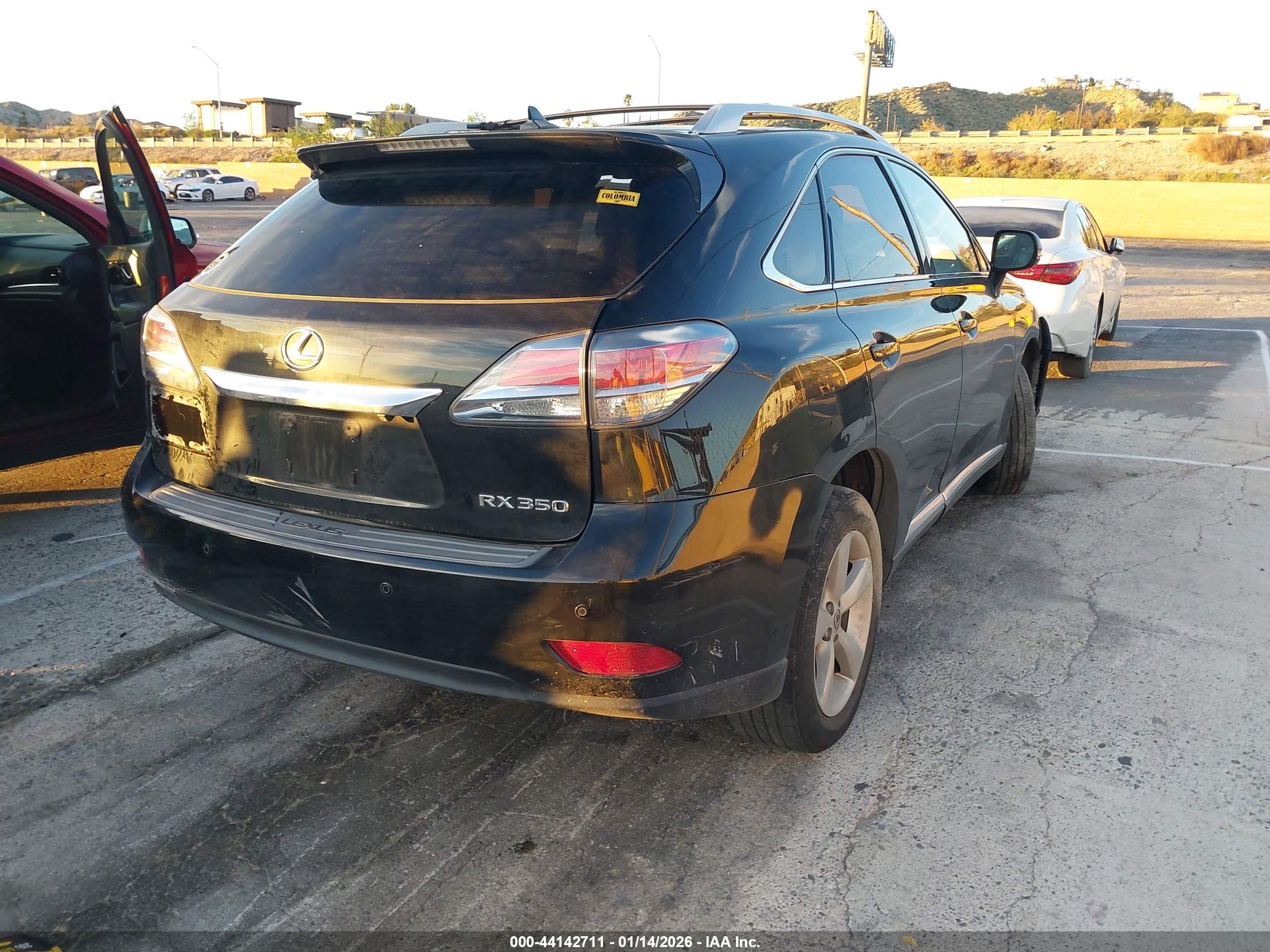 LEXUS RX image 4
