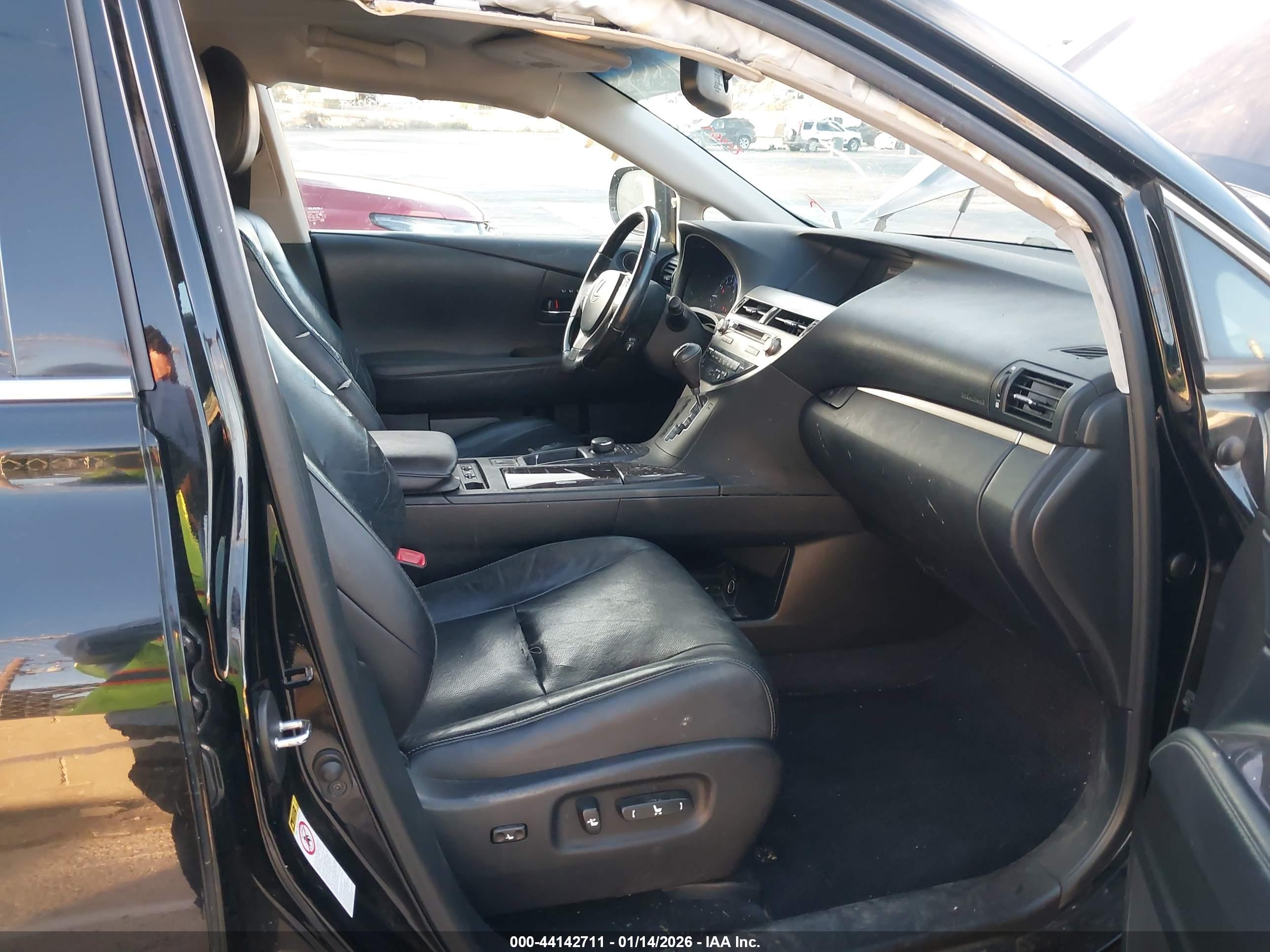 LEXUS RX image 5