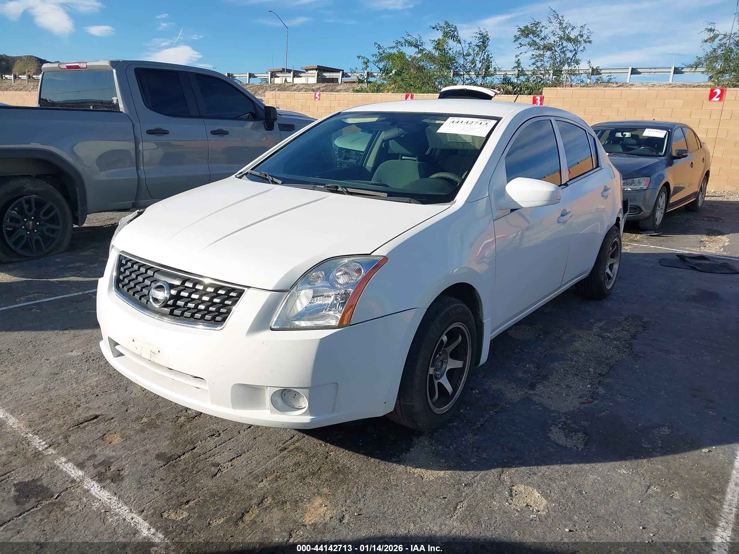 NISSAN SENTRA image 2