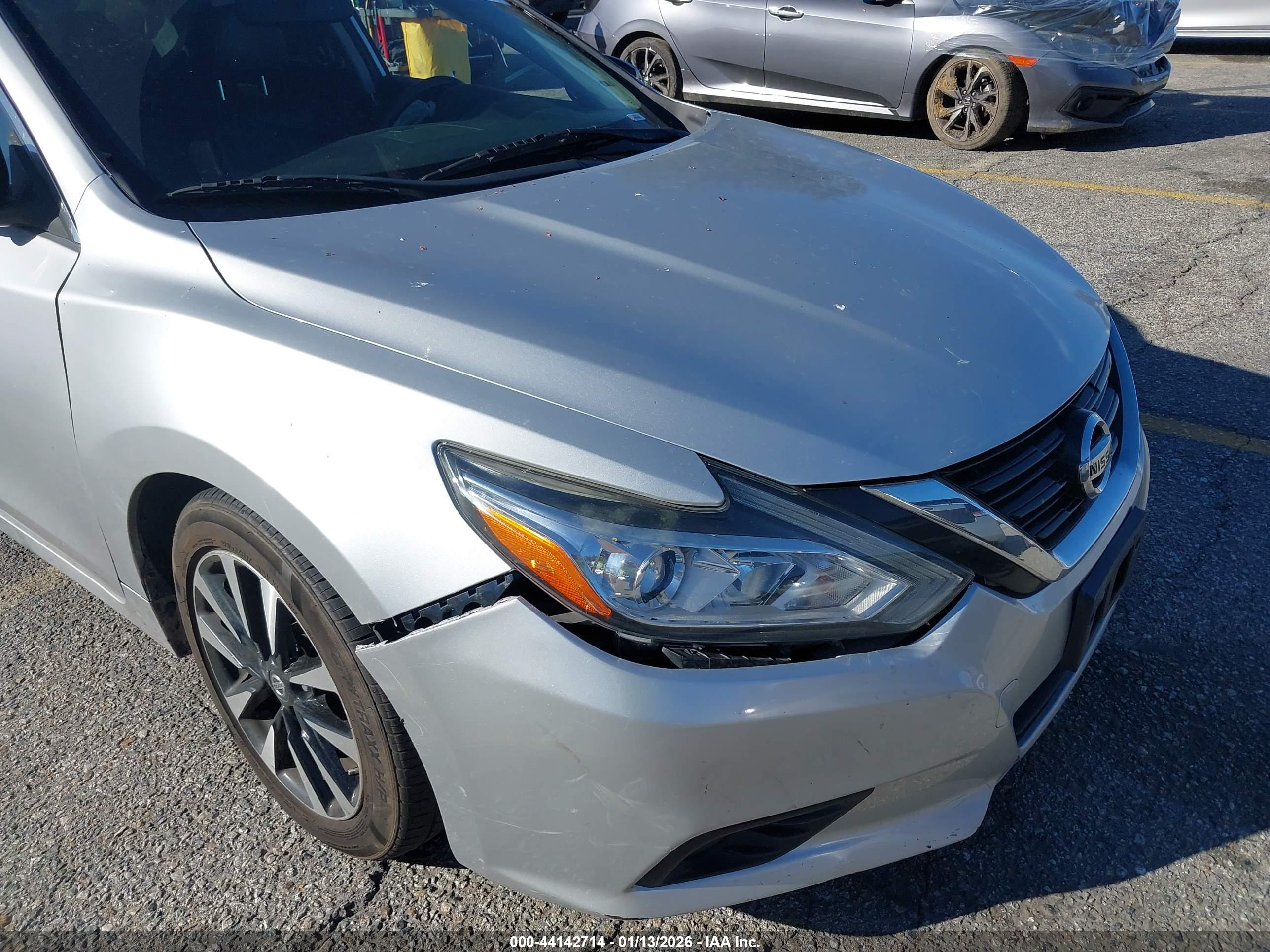NISSAN ALTIMA image 6