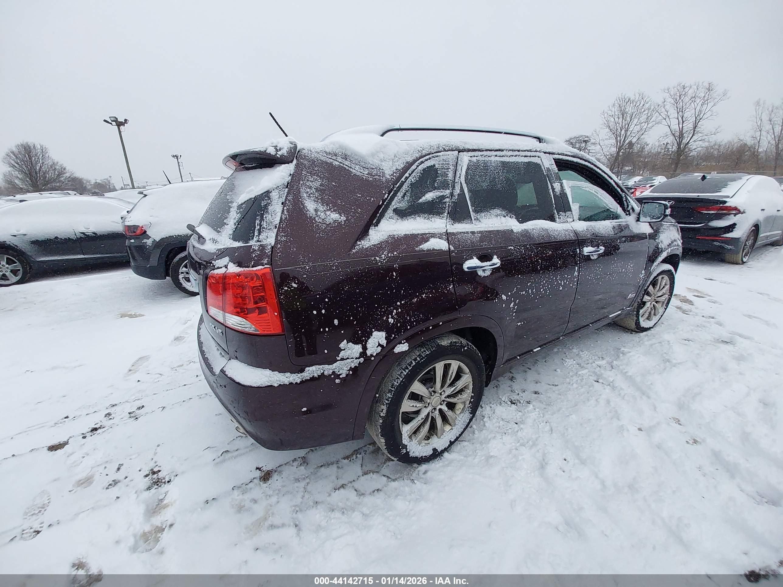 KIA SORENTO image 4