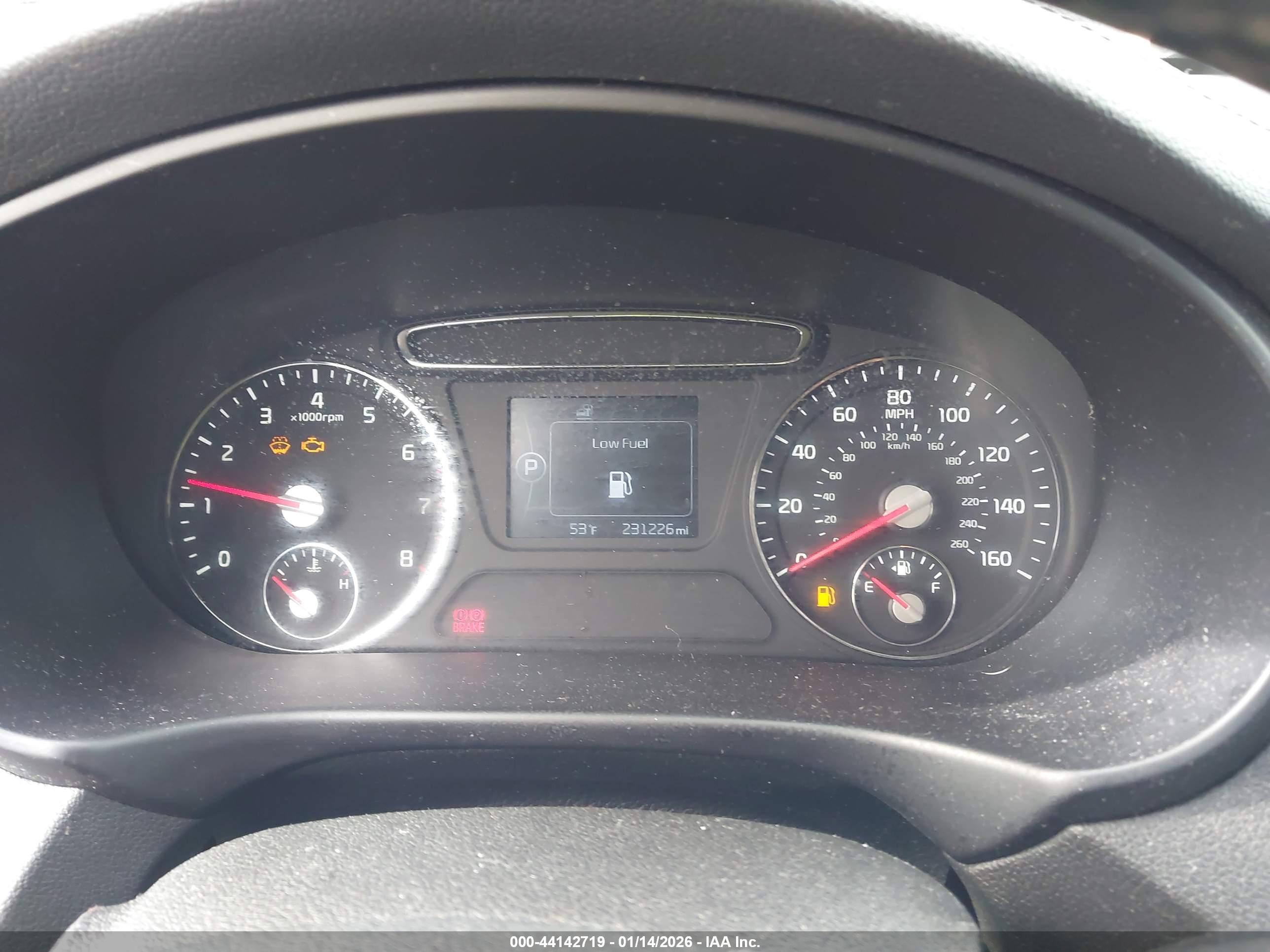 KIA SORENTO image 7
