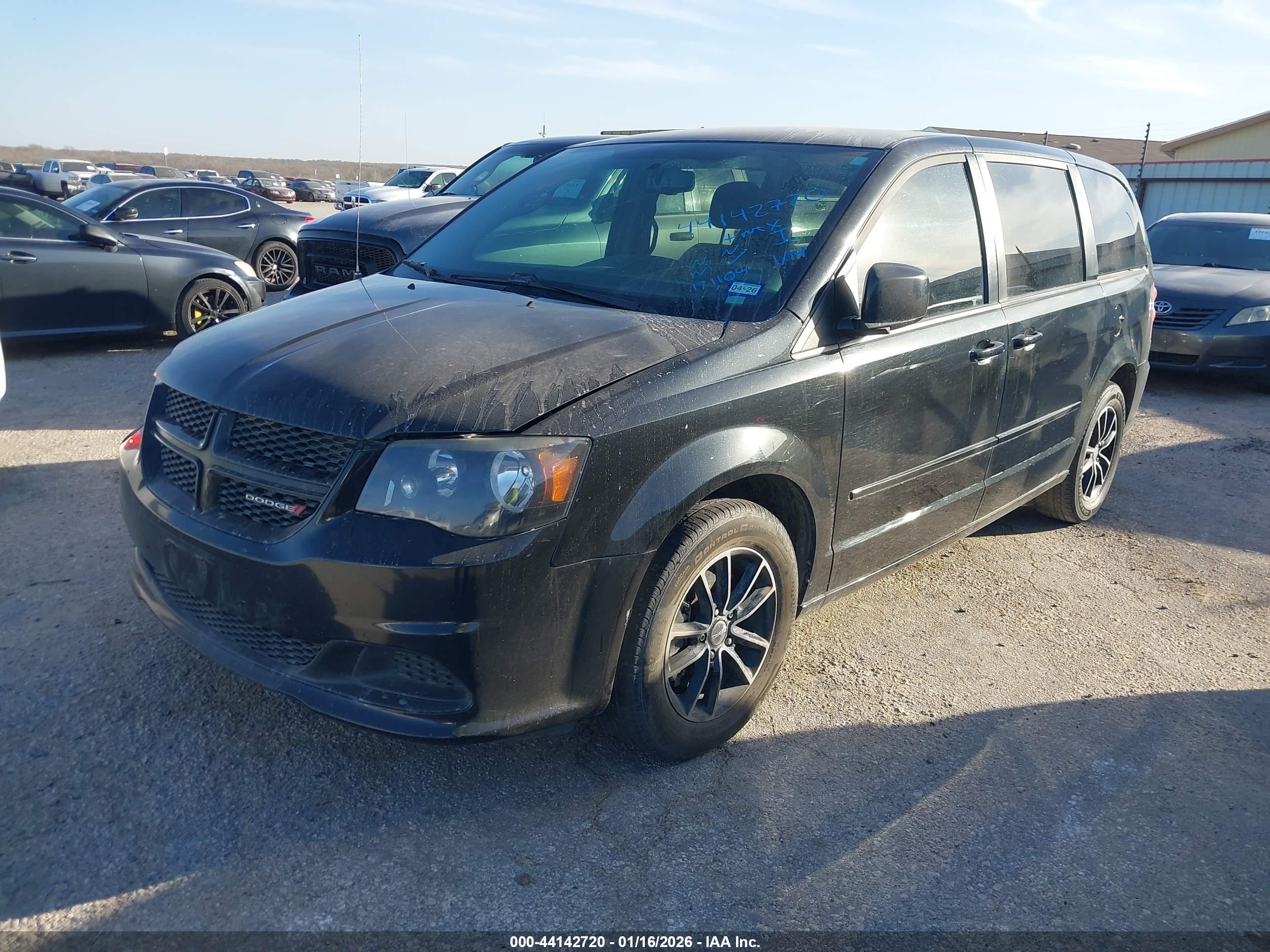 DODGE GRAND image 2