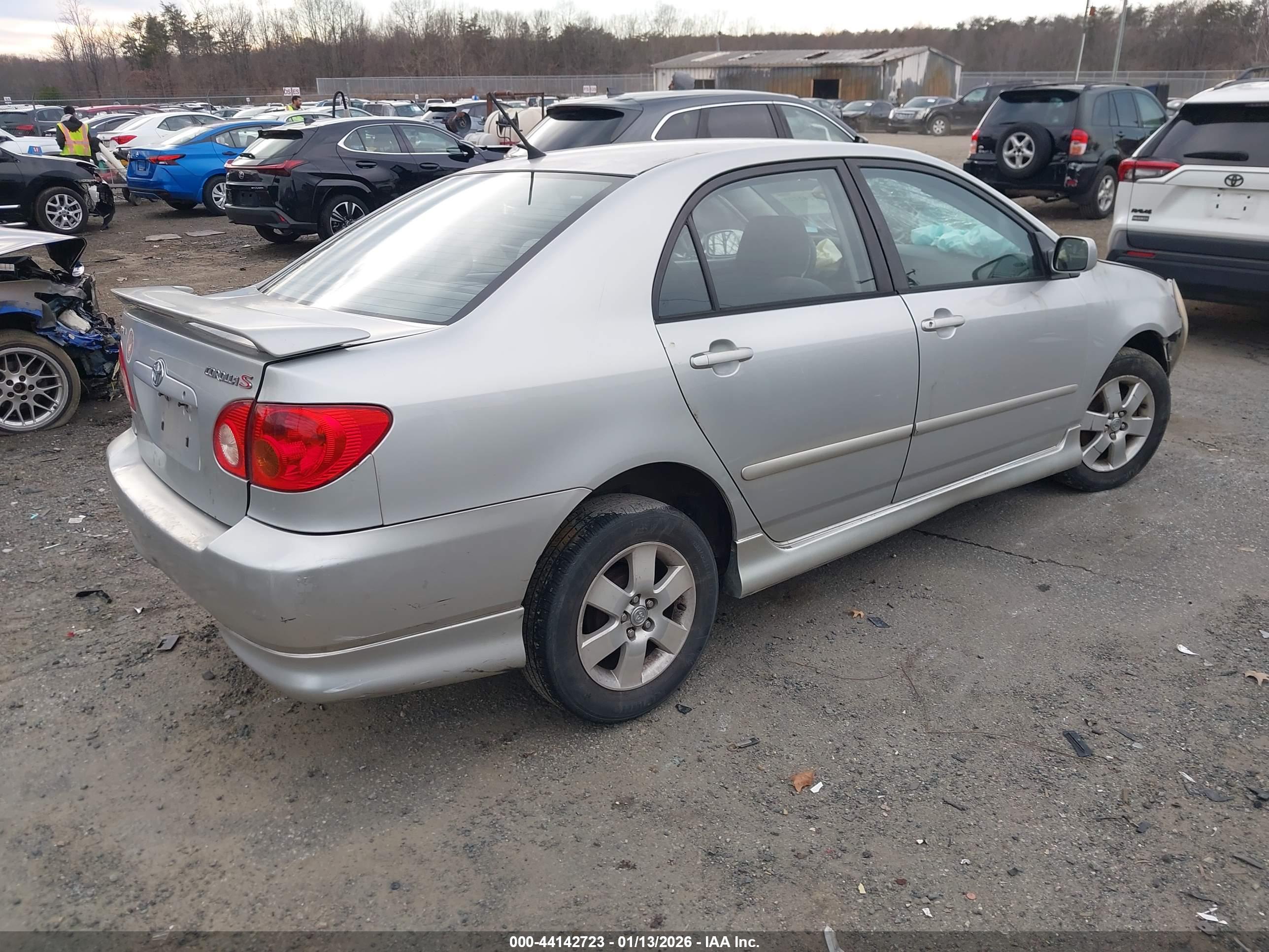 TOYOTA COROLLA image 4