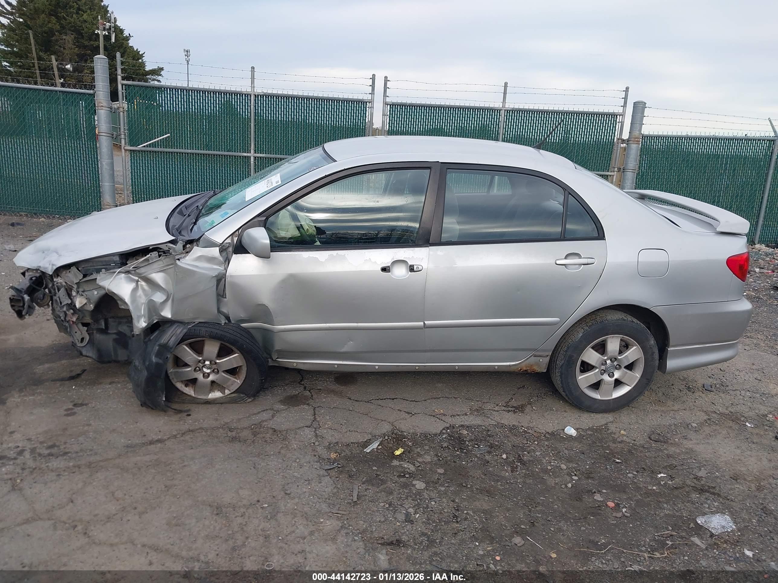 TOYOTA COROLLA image 6