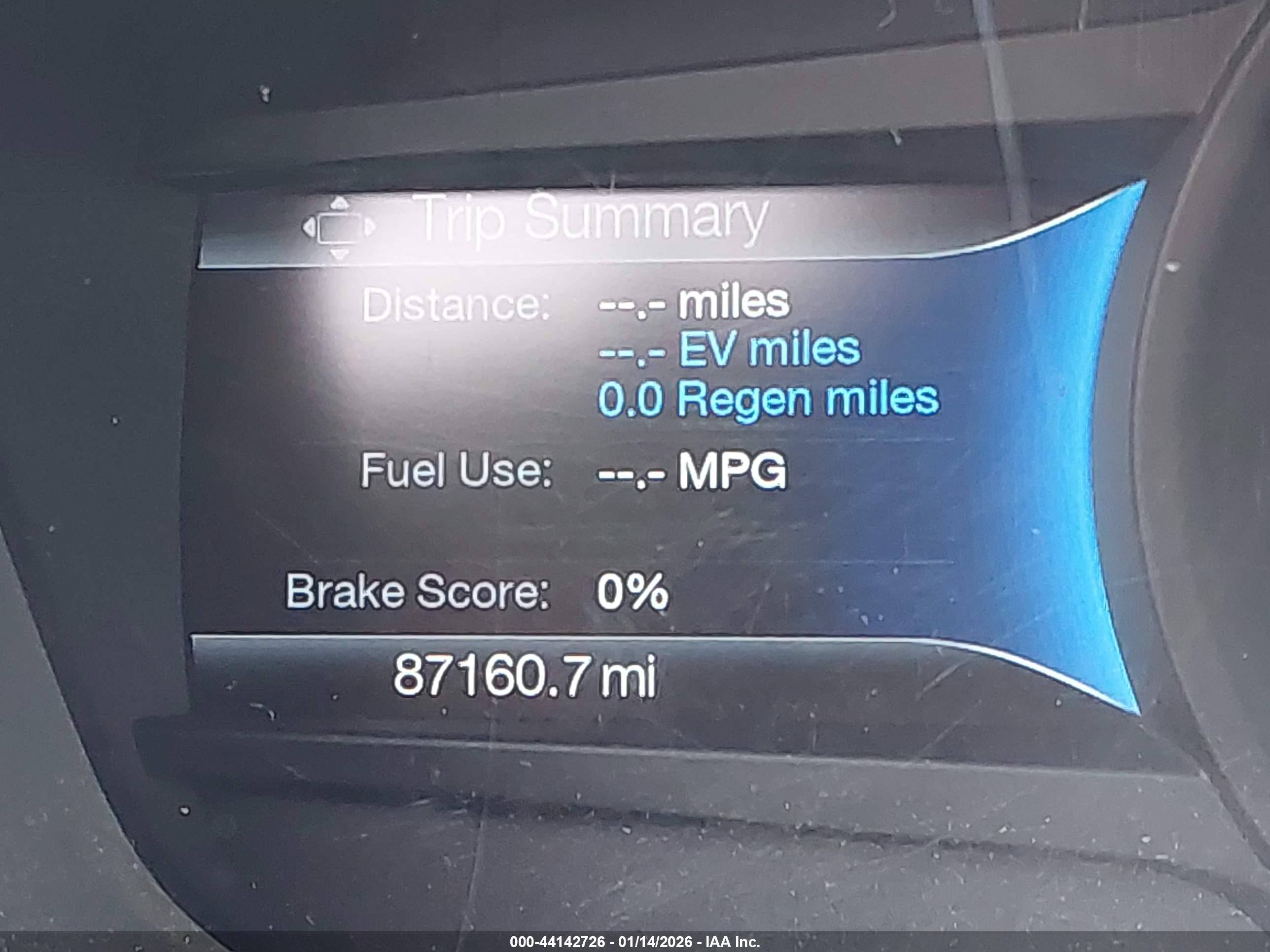 FORD FUSION image 7
