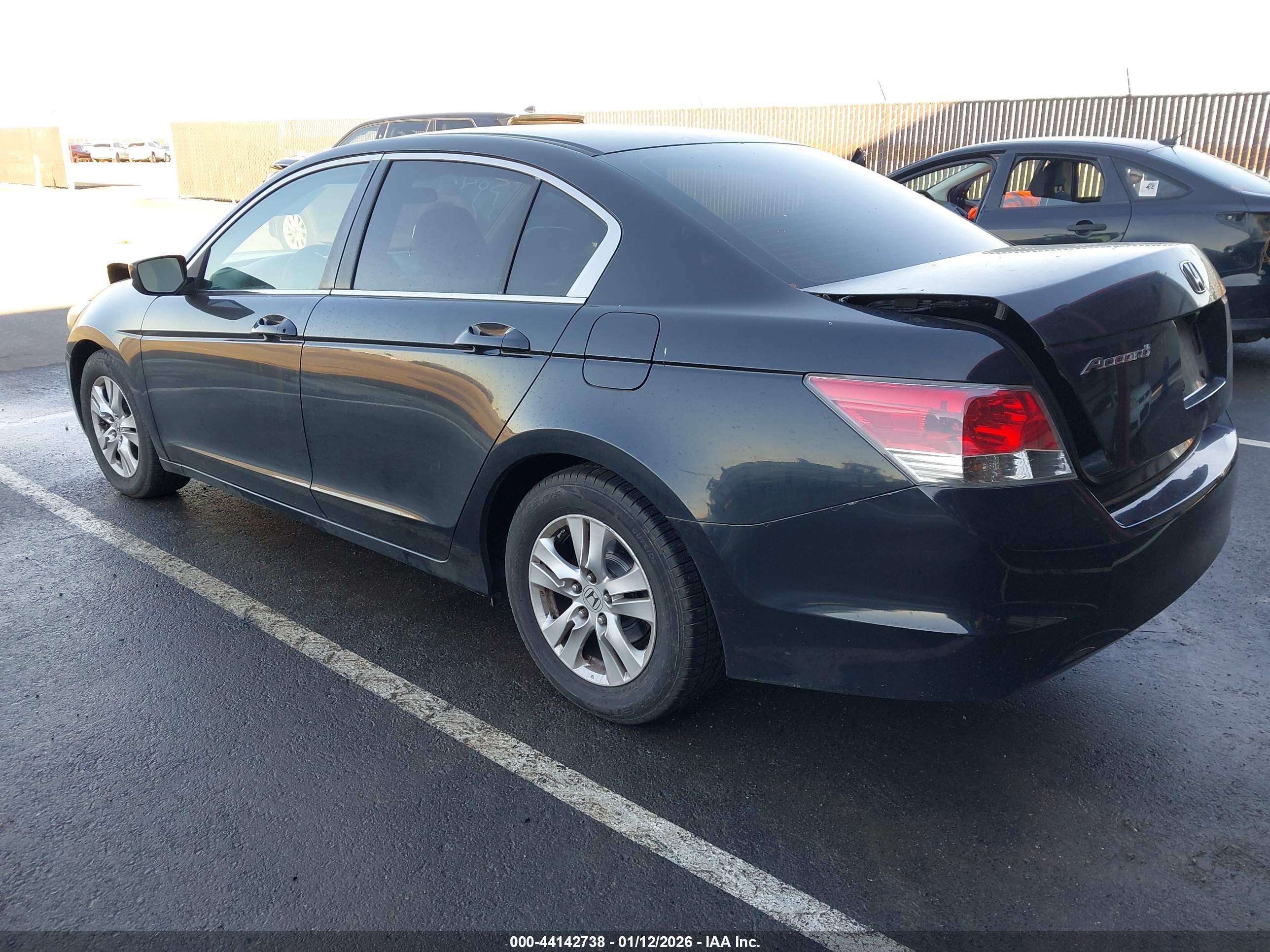 HONDA ACCORD image 3