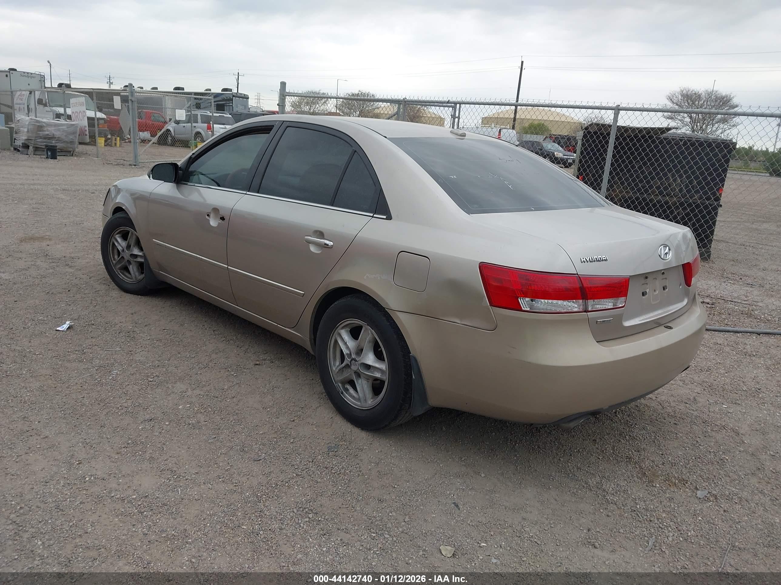HYUNDAI SONATA image 3