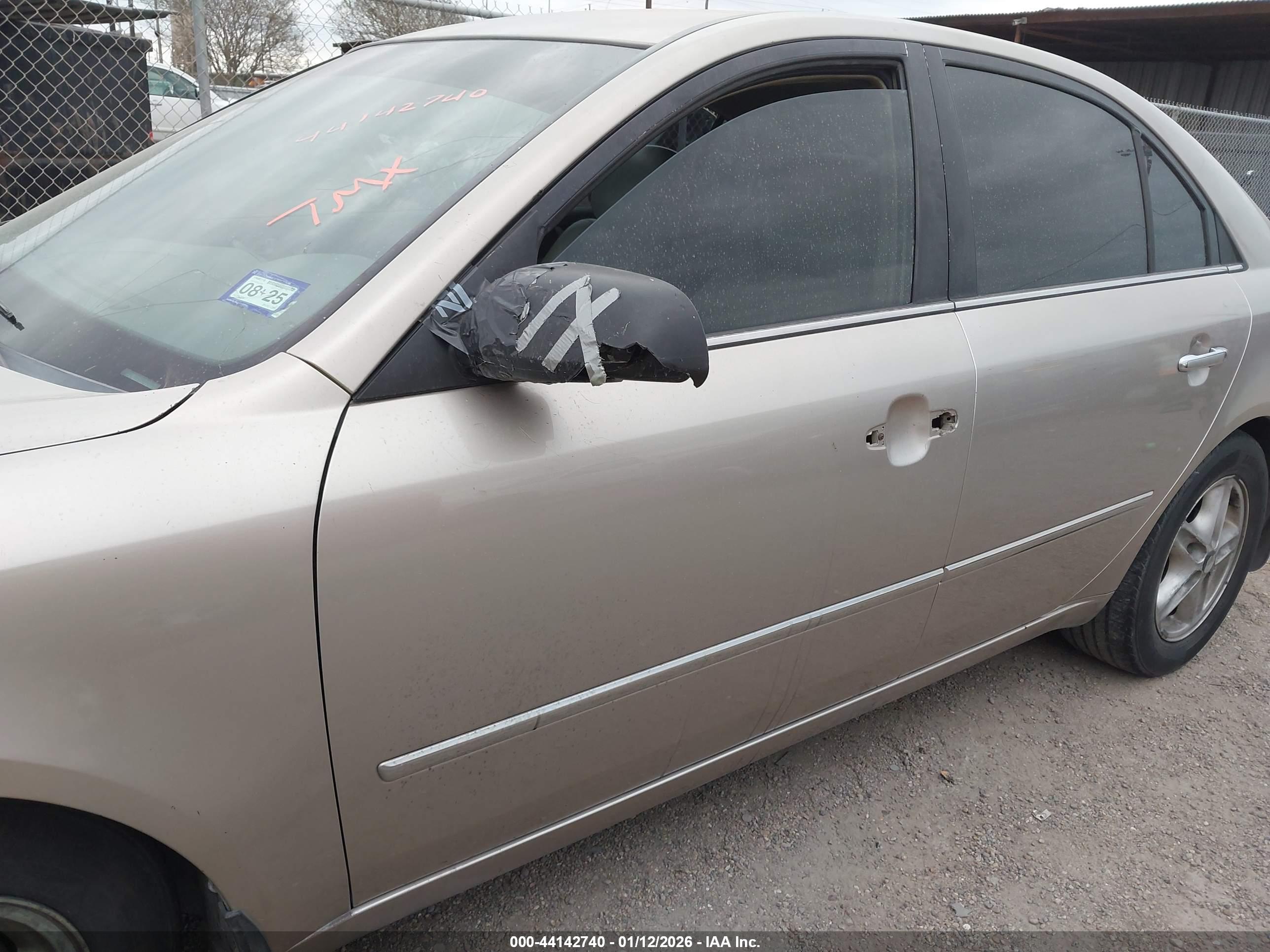 HYUNDAI SONATA image 6