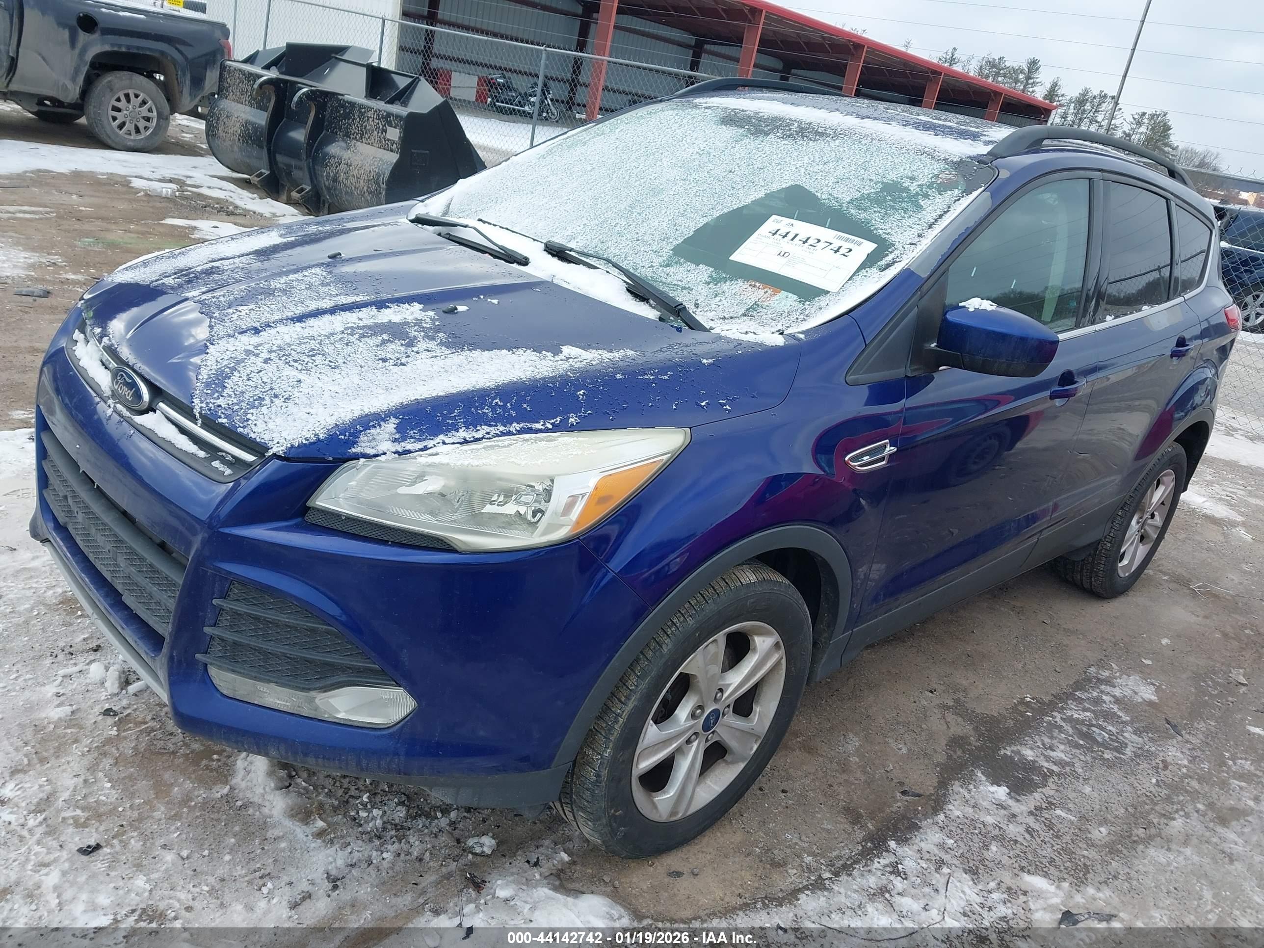 FORD ESCAPE image 2