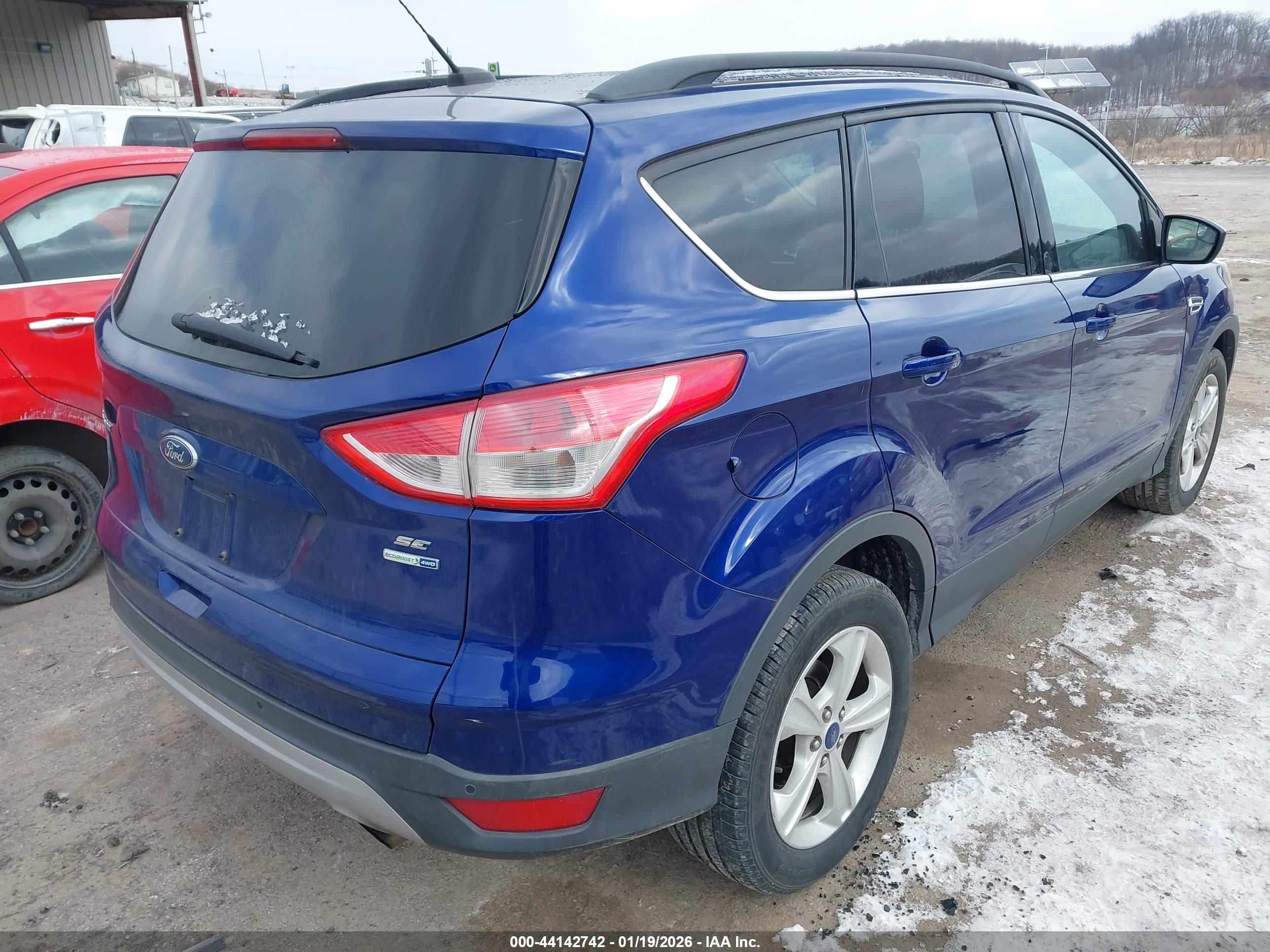 FORD ESCAPE image 4