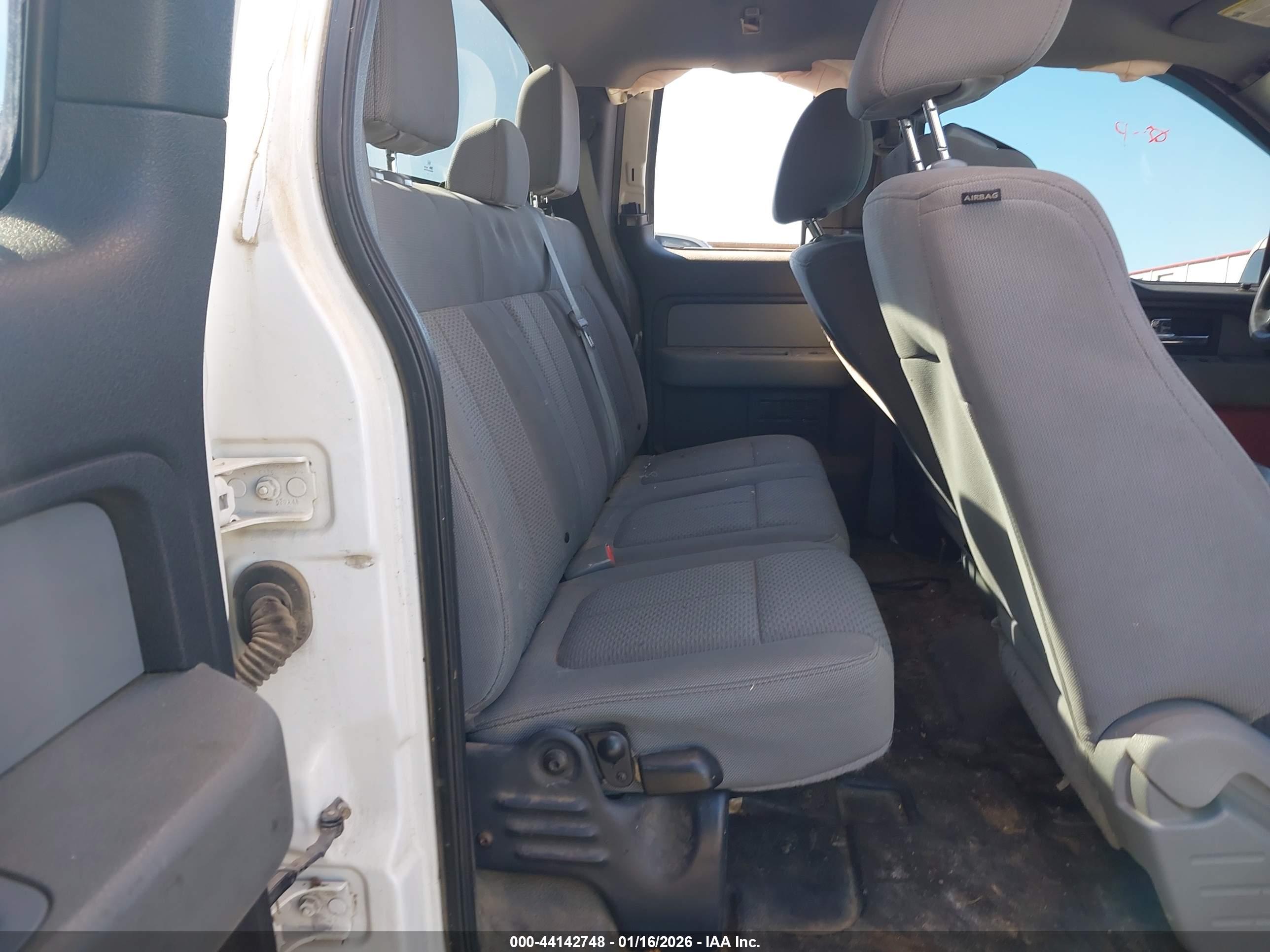 FORD F-150 image 8