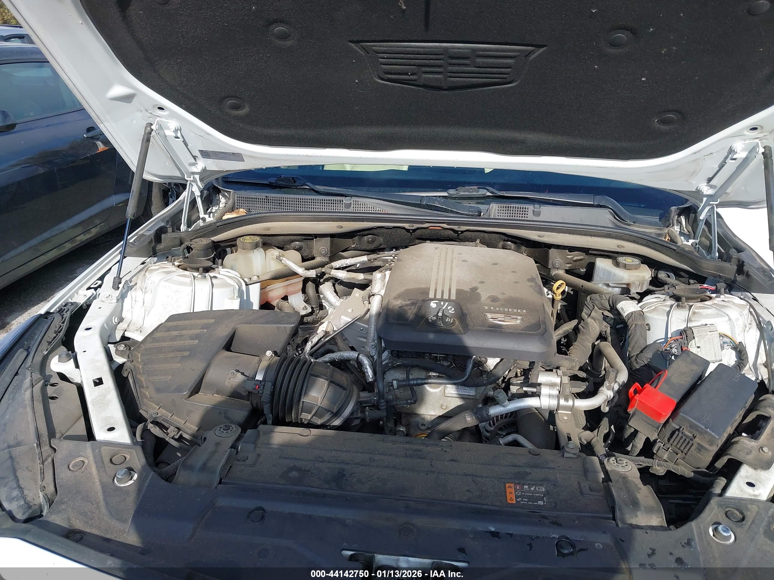 CADILLAC CT5 image 10