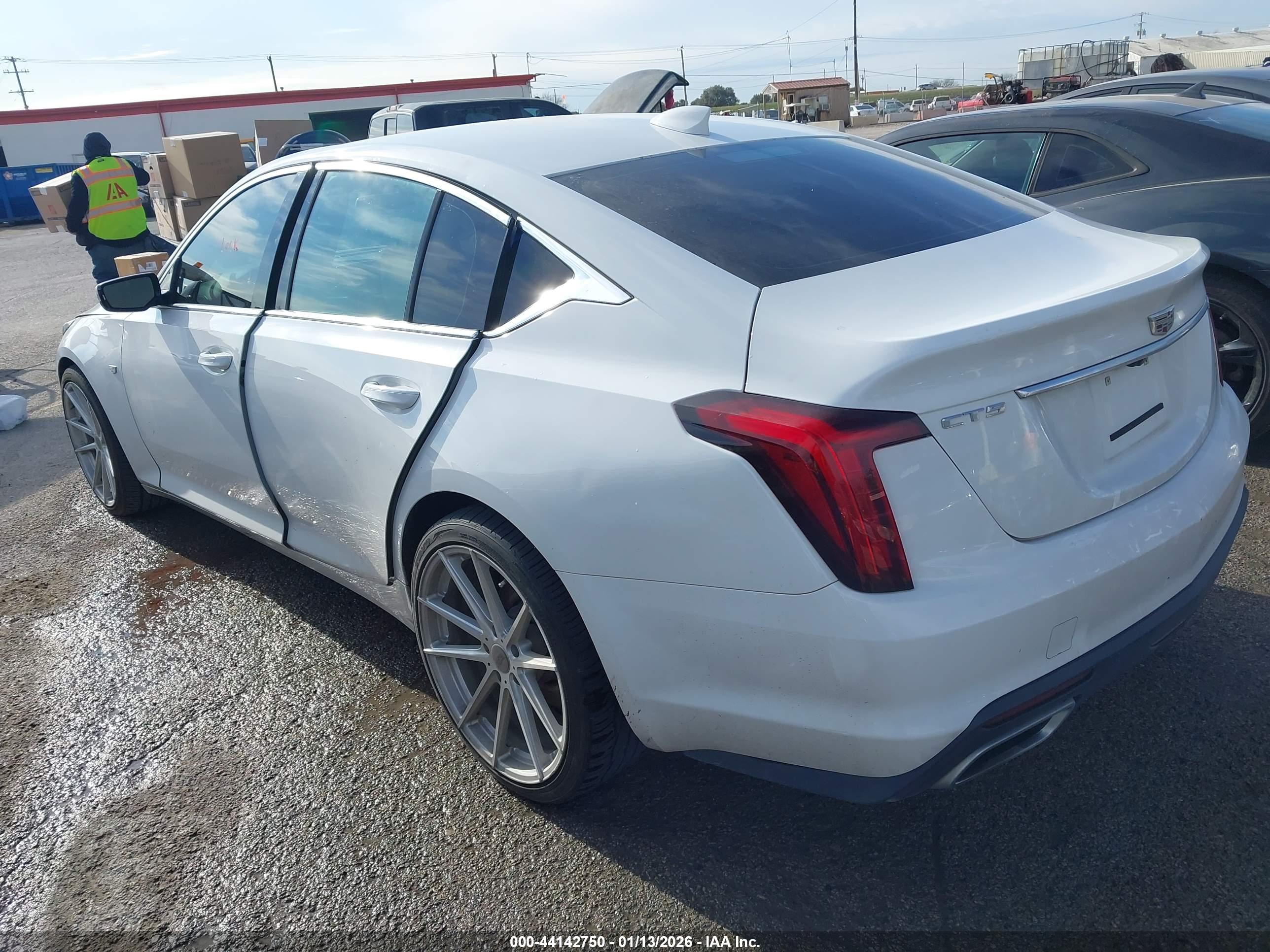 CADILLAC CT5 image 3