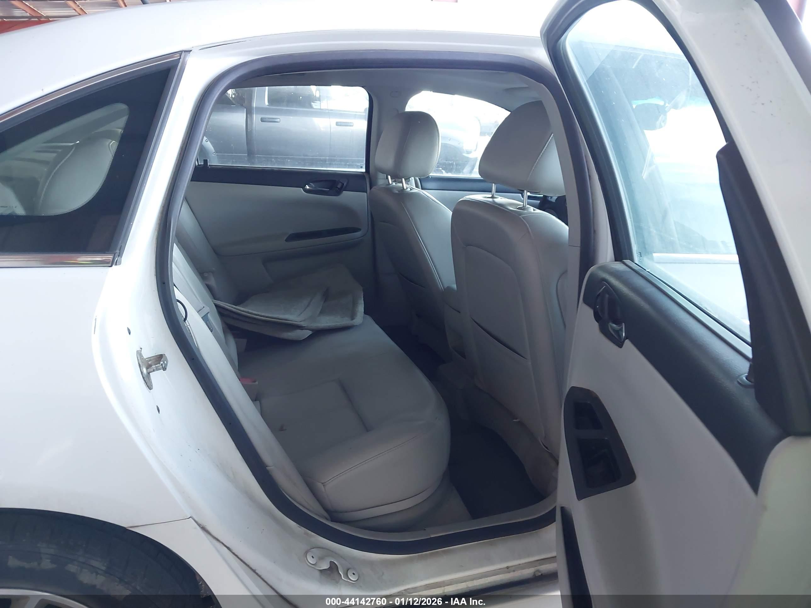 CHEVROLET IMPALA image 8