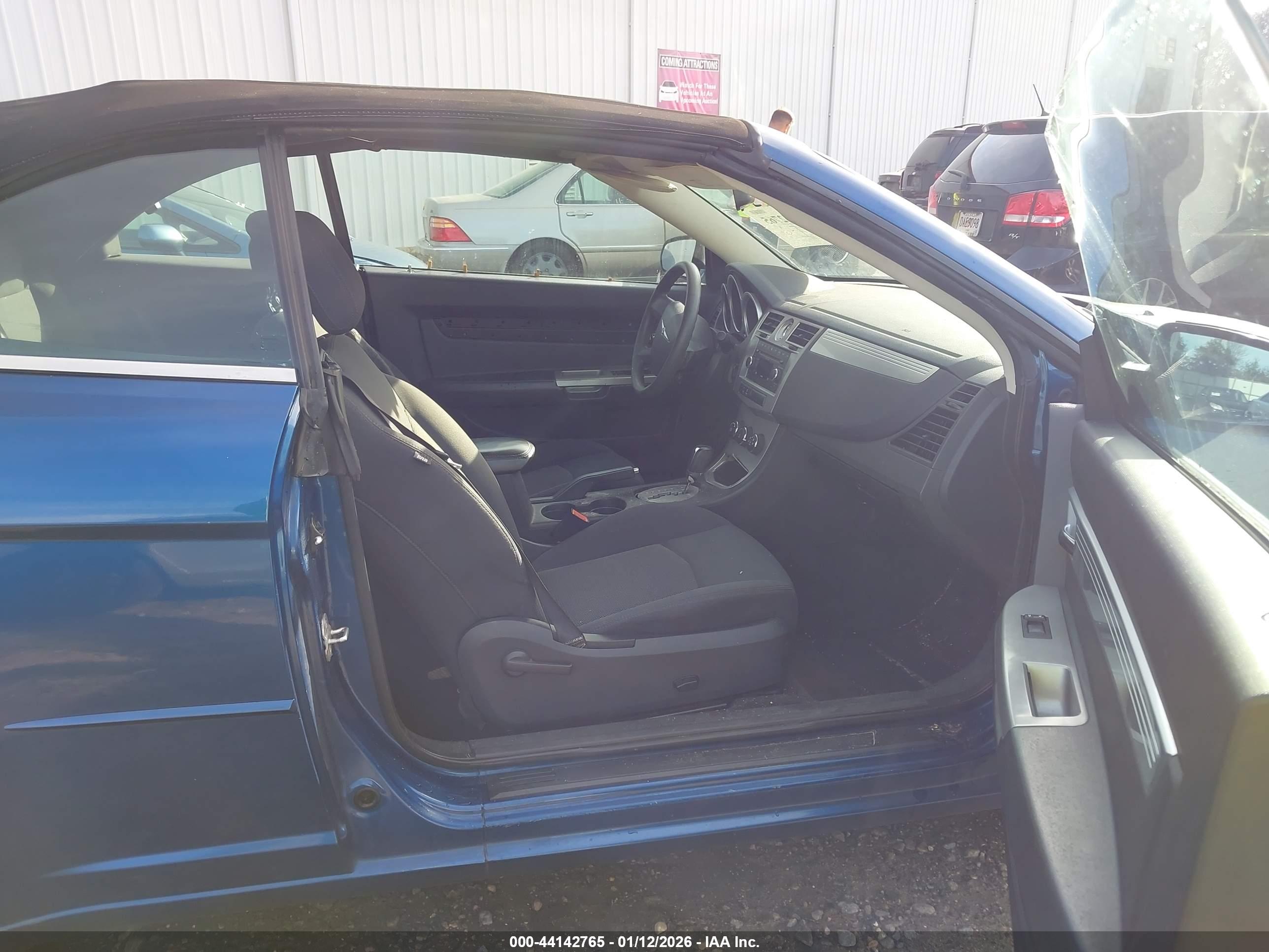 CHRYSLER SEBRING image 5