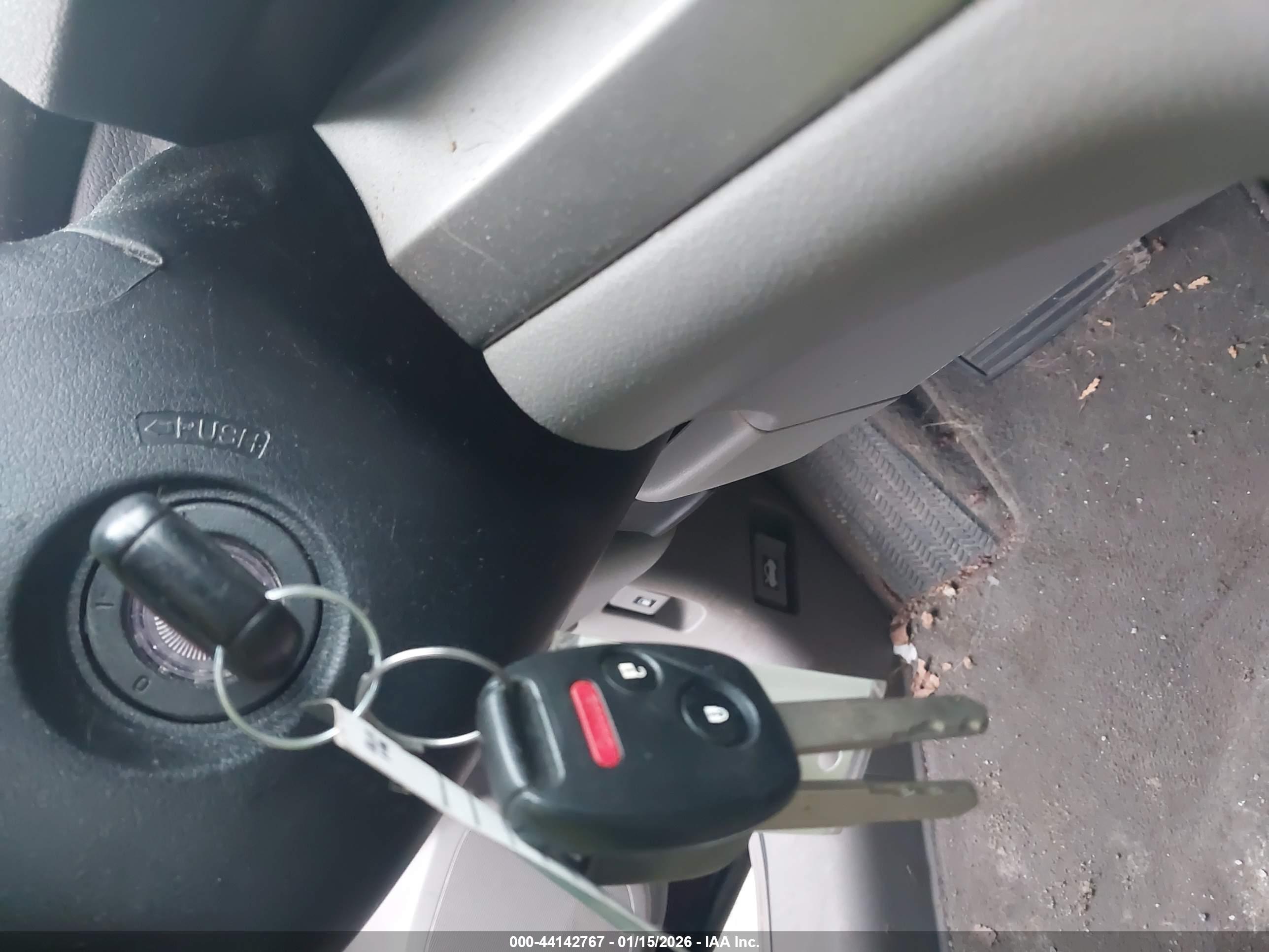 HONDA CR-V image 11