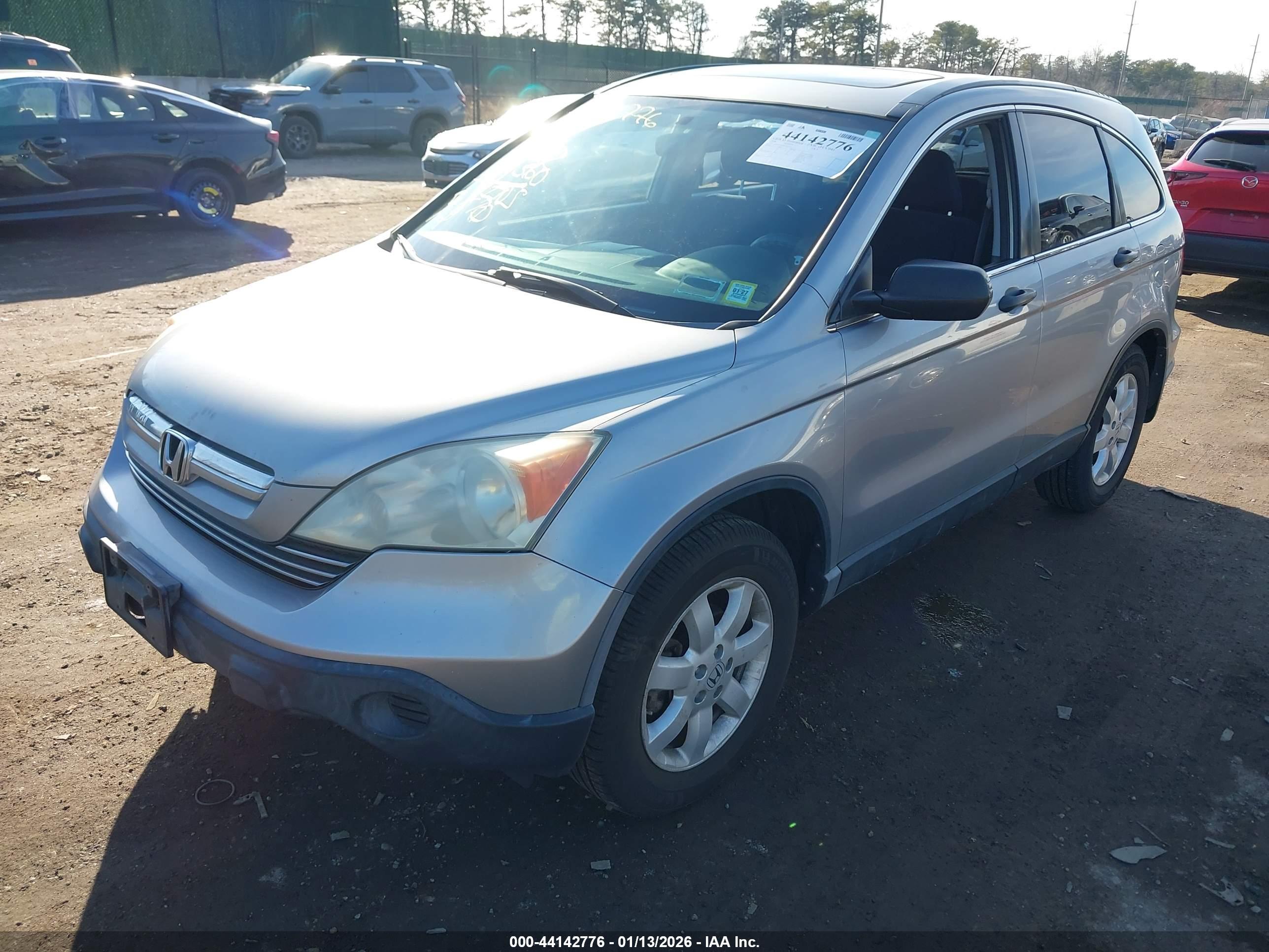 HONDA CR-V image 2