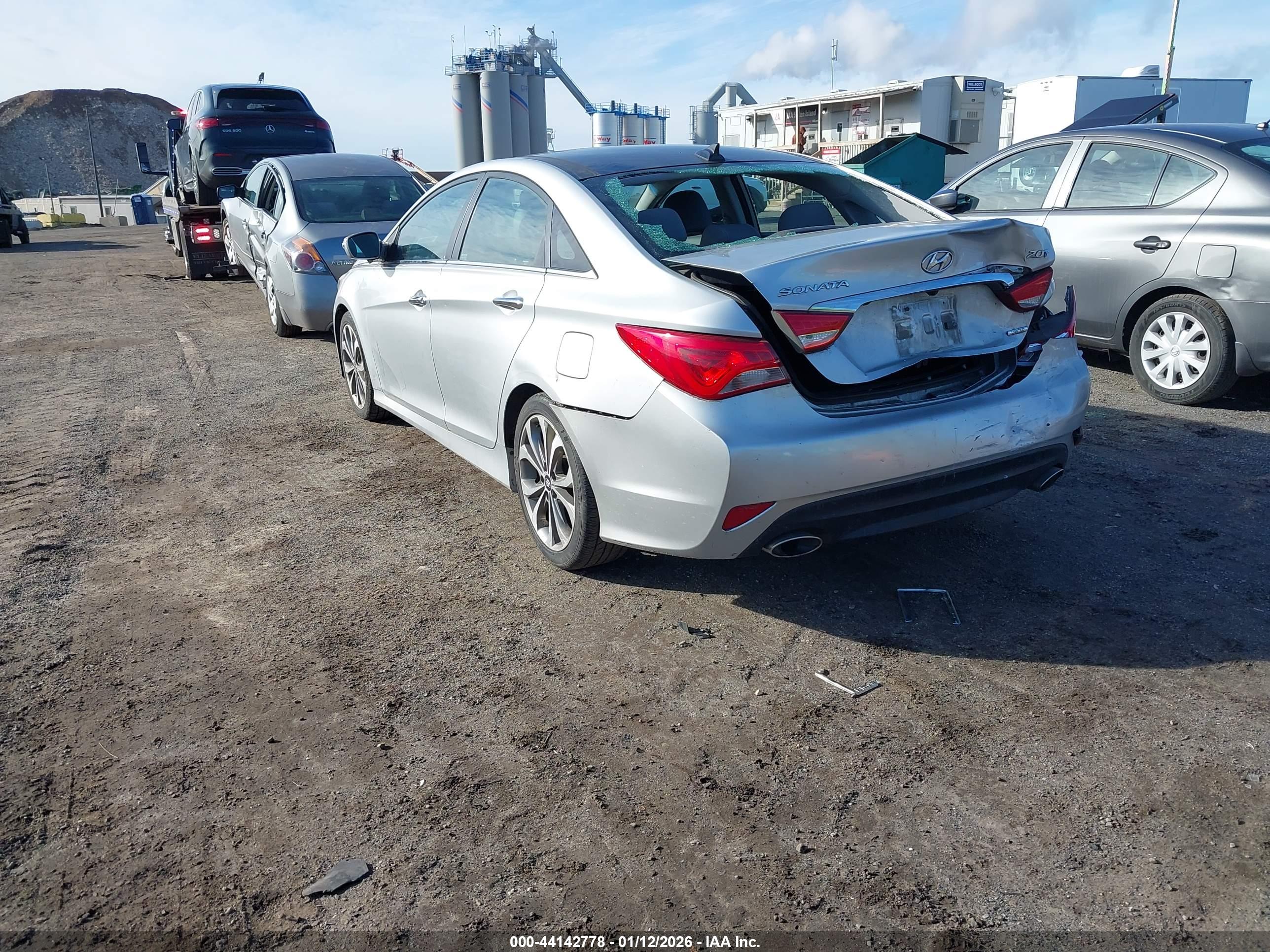 HYUNDAI SONATA image 3