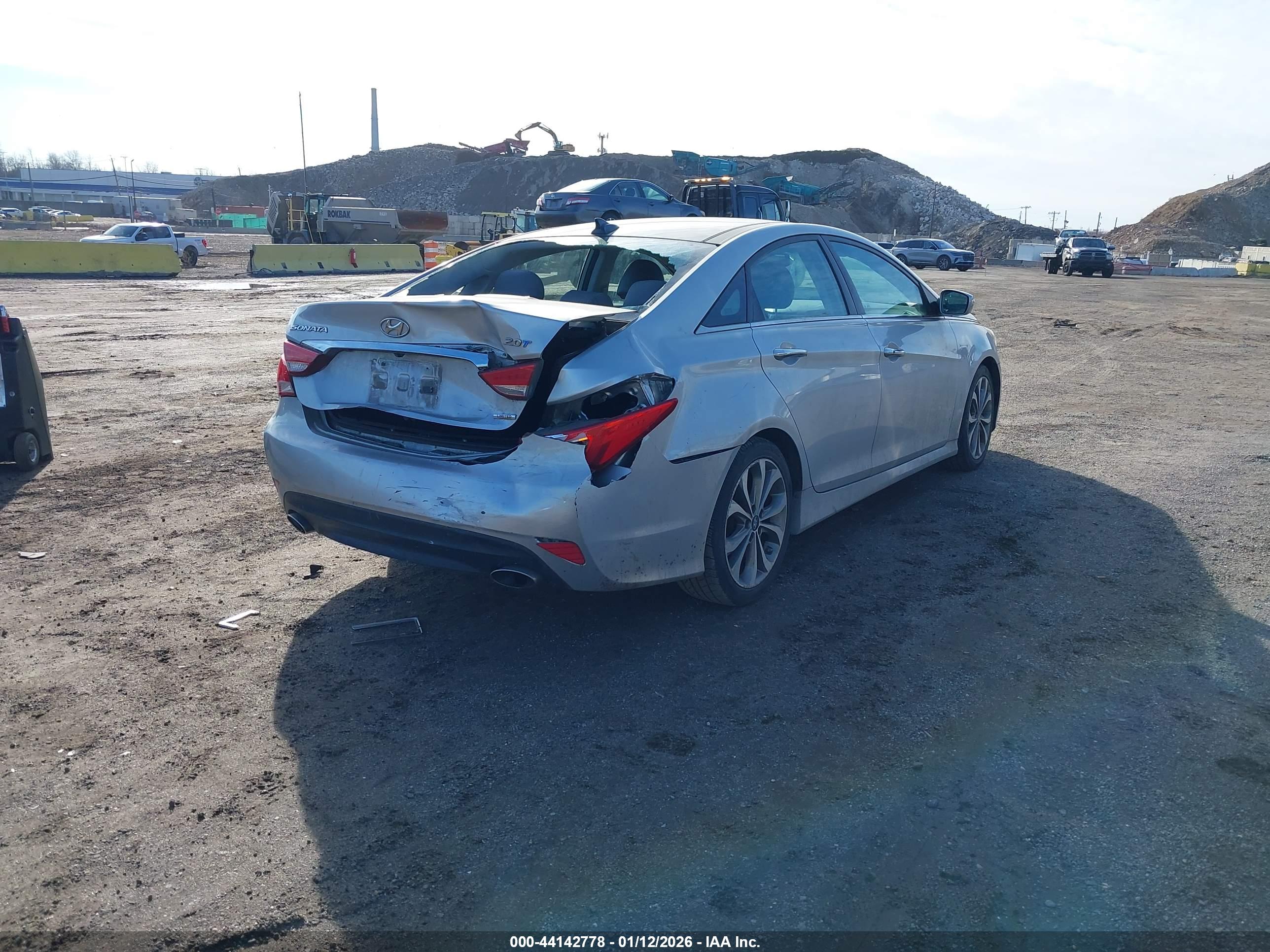 HYUNDAI SONATA image 4