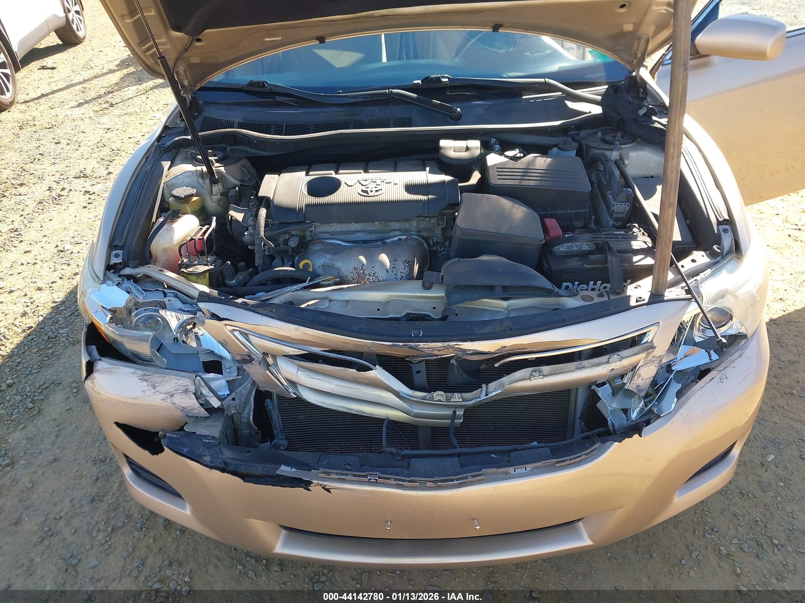 TOYOTA CAMRY image 10