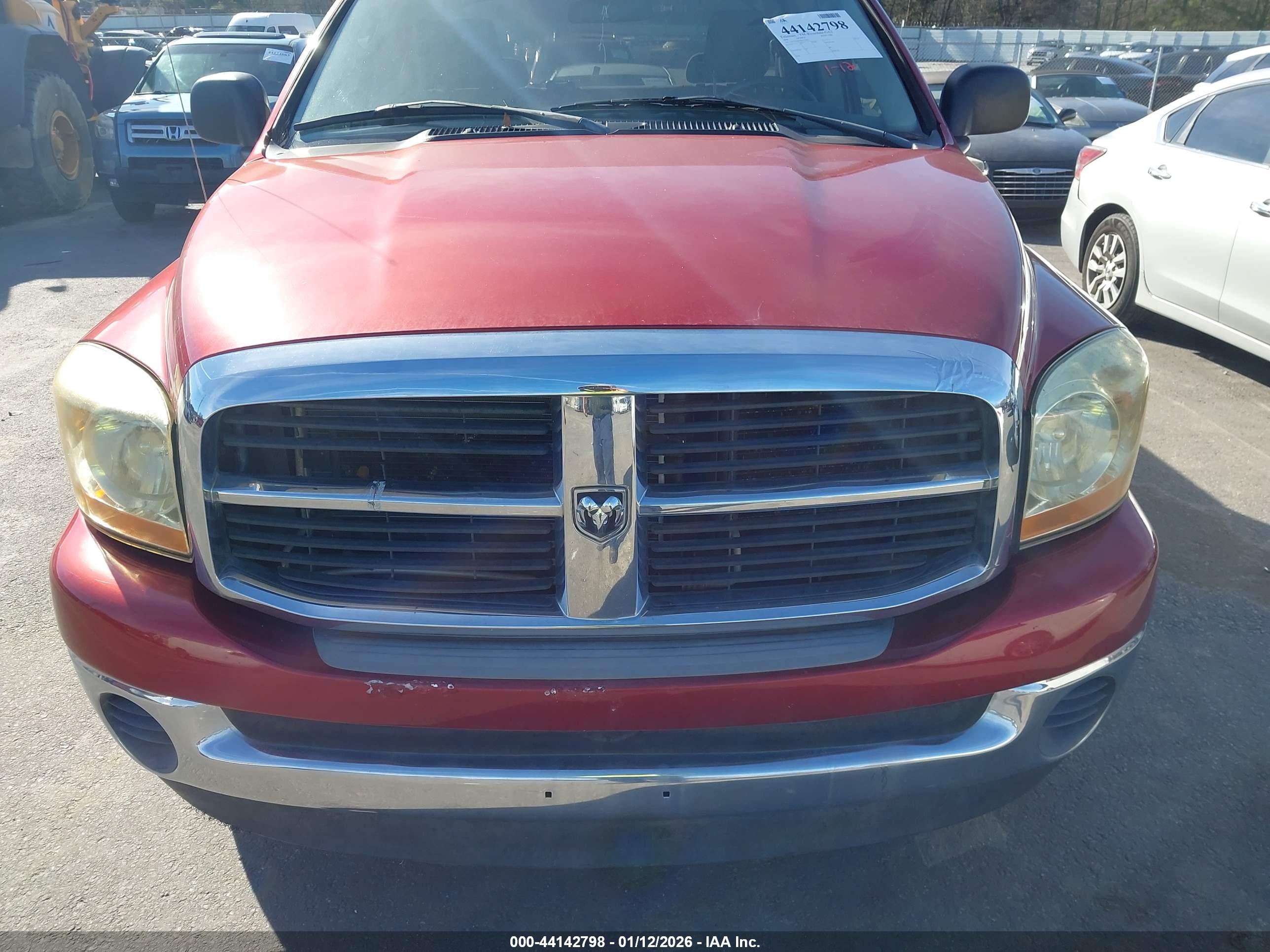 DODGE RAM image 6