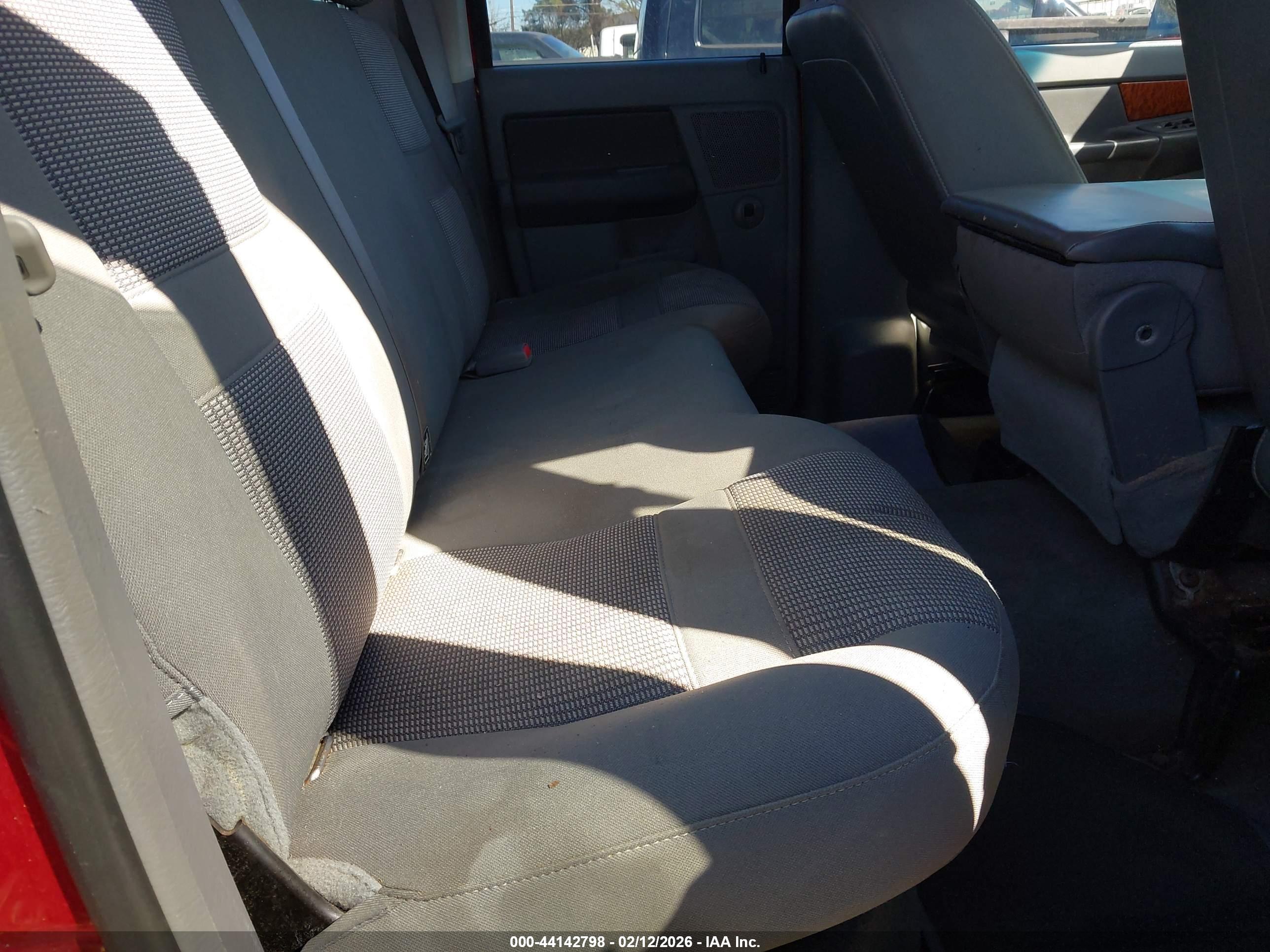 DODGE RAM image 8
