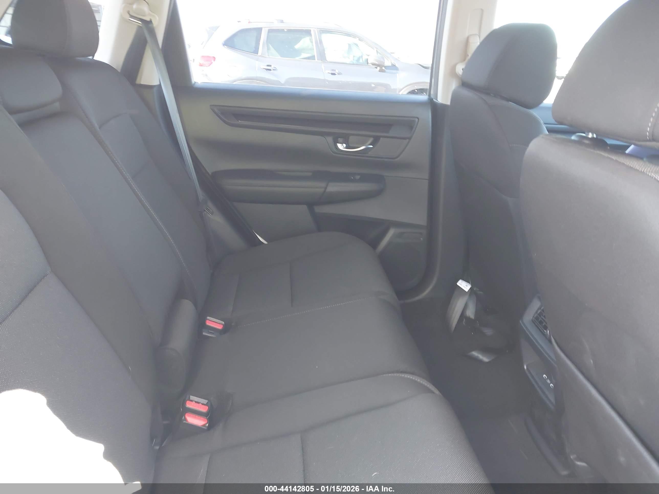 HONDA CR-V image 8
