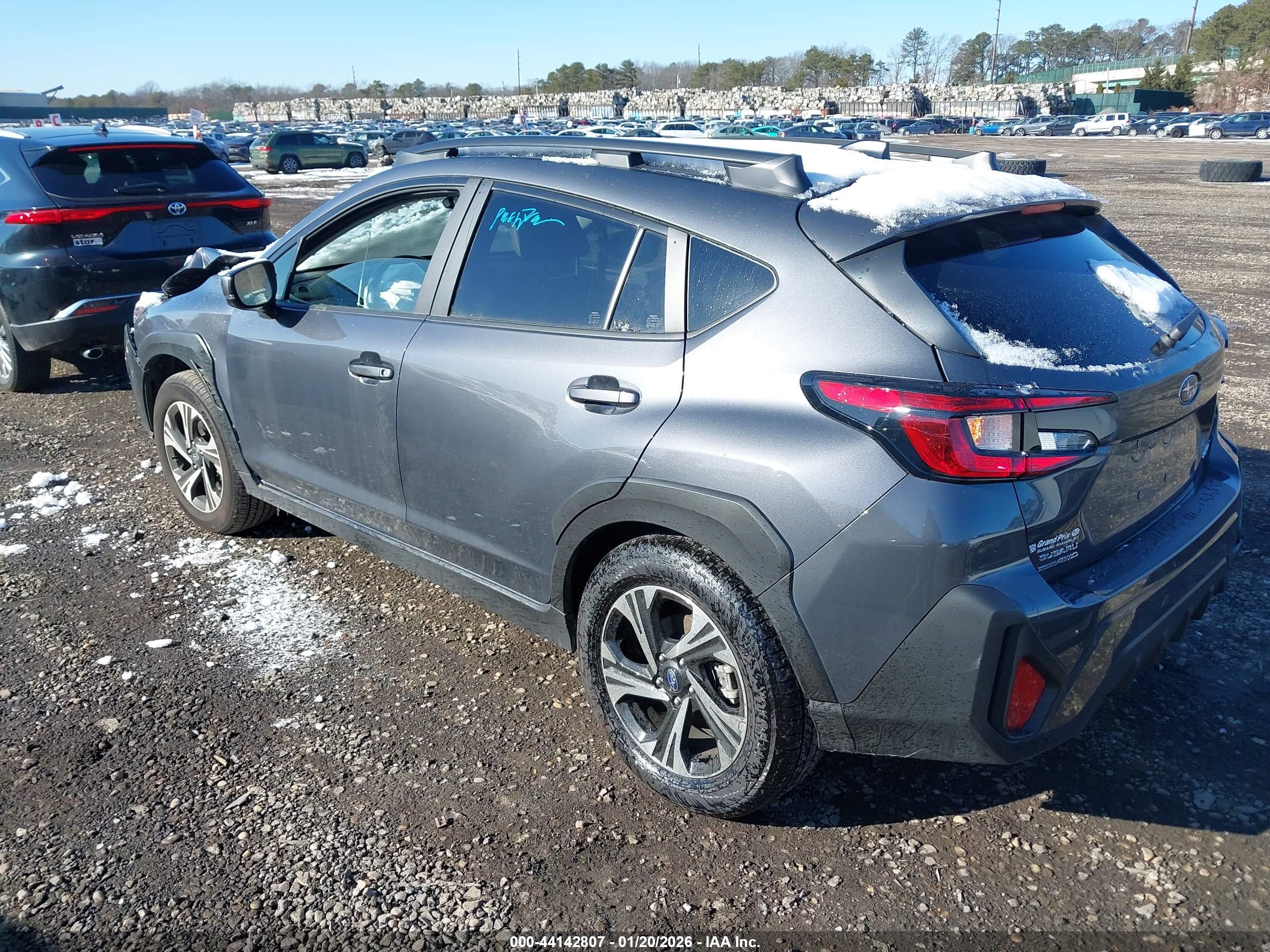 SUBARU CROSSTREK image 3