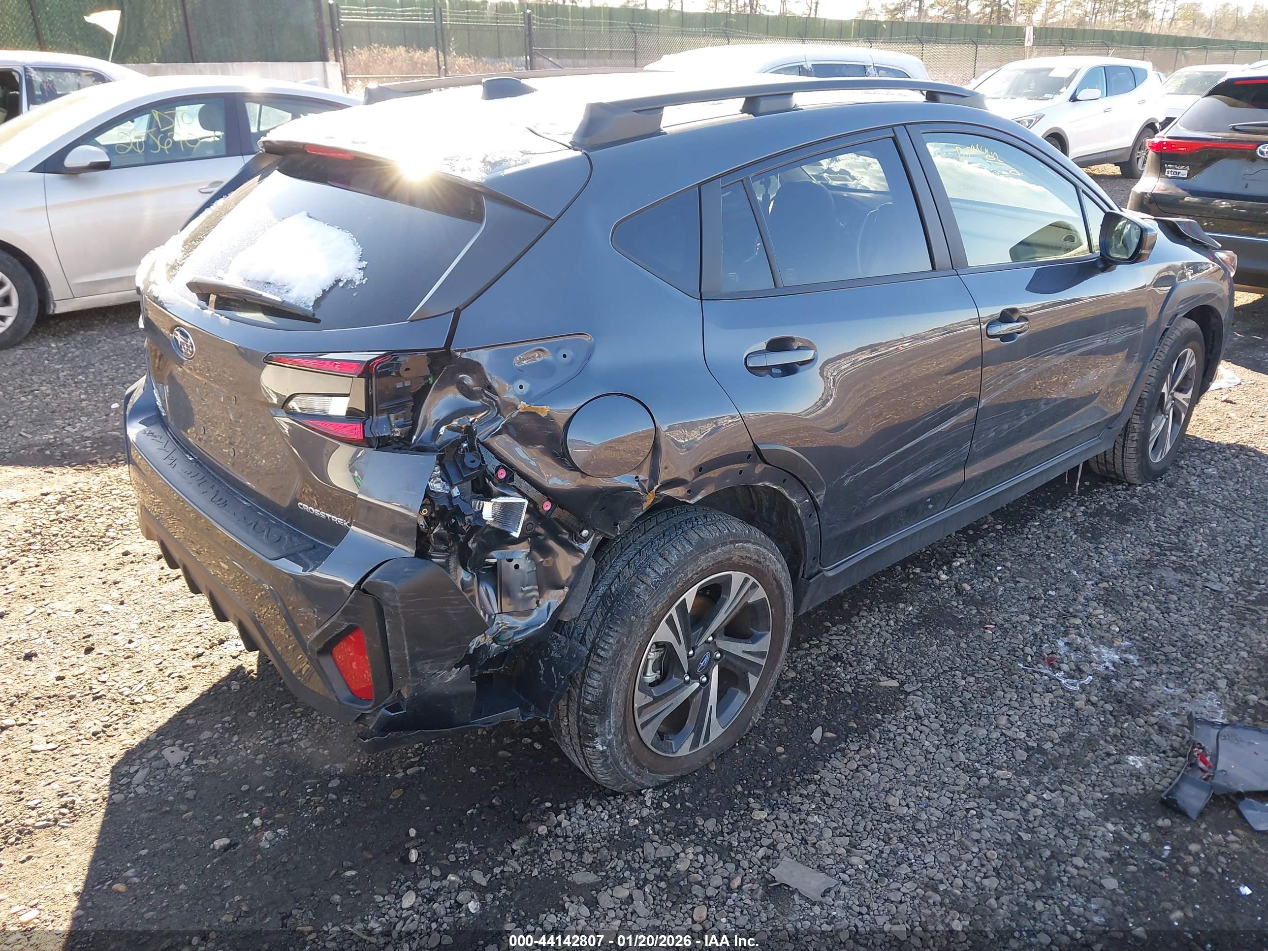 SUBARU CROSSTREK image 4