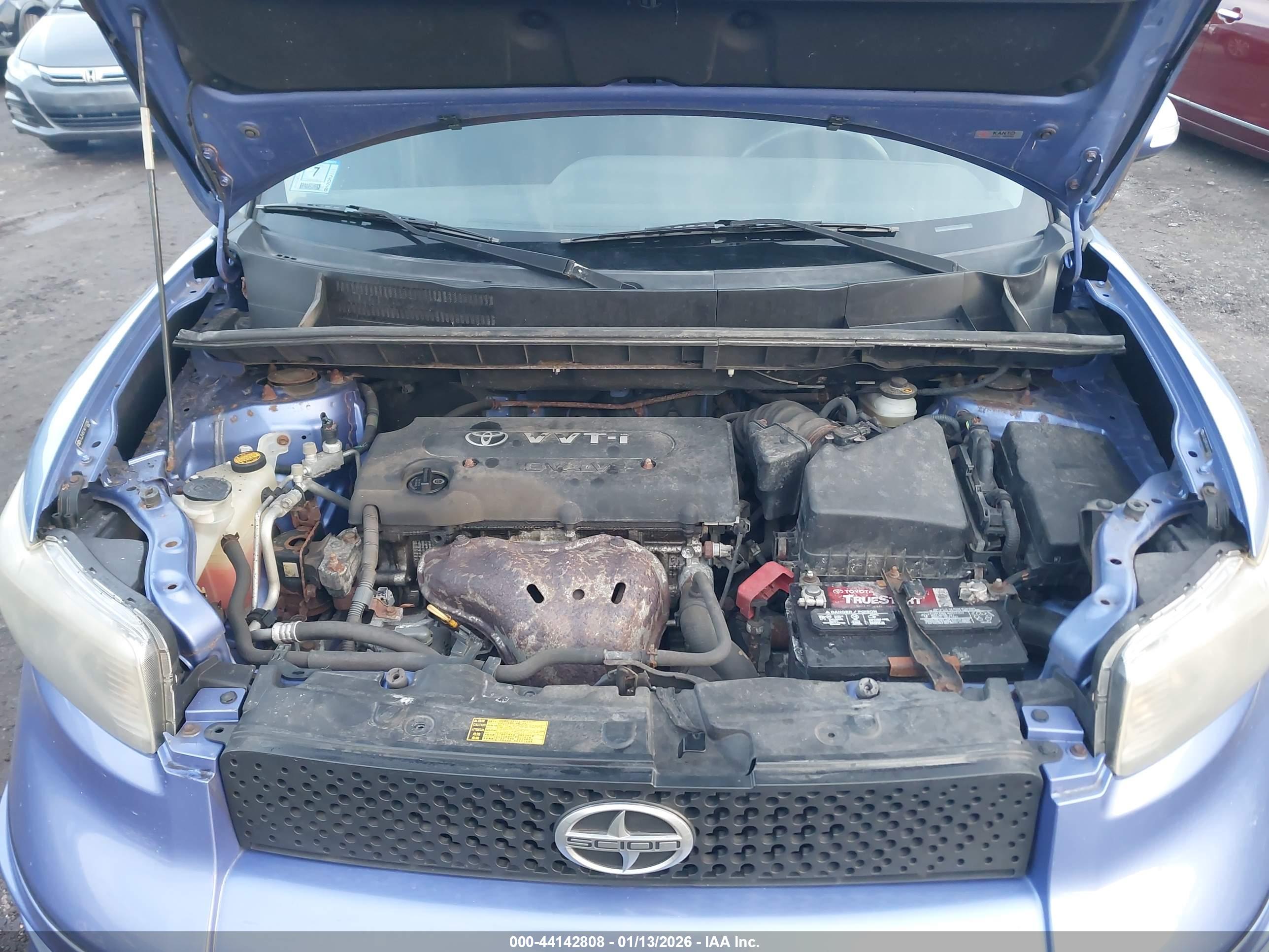SCION XB image 10