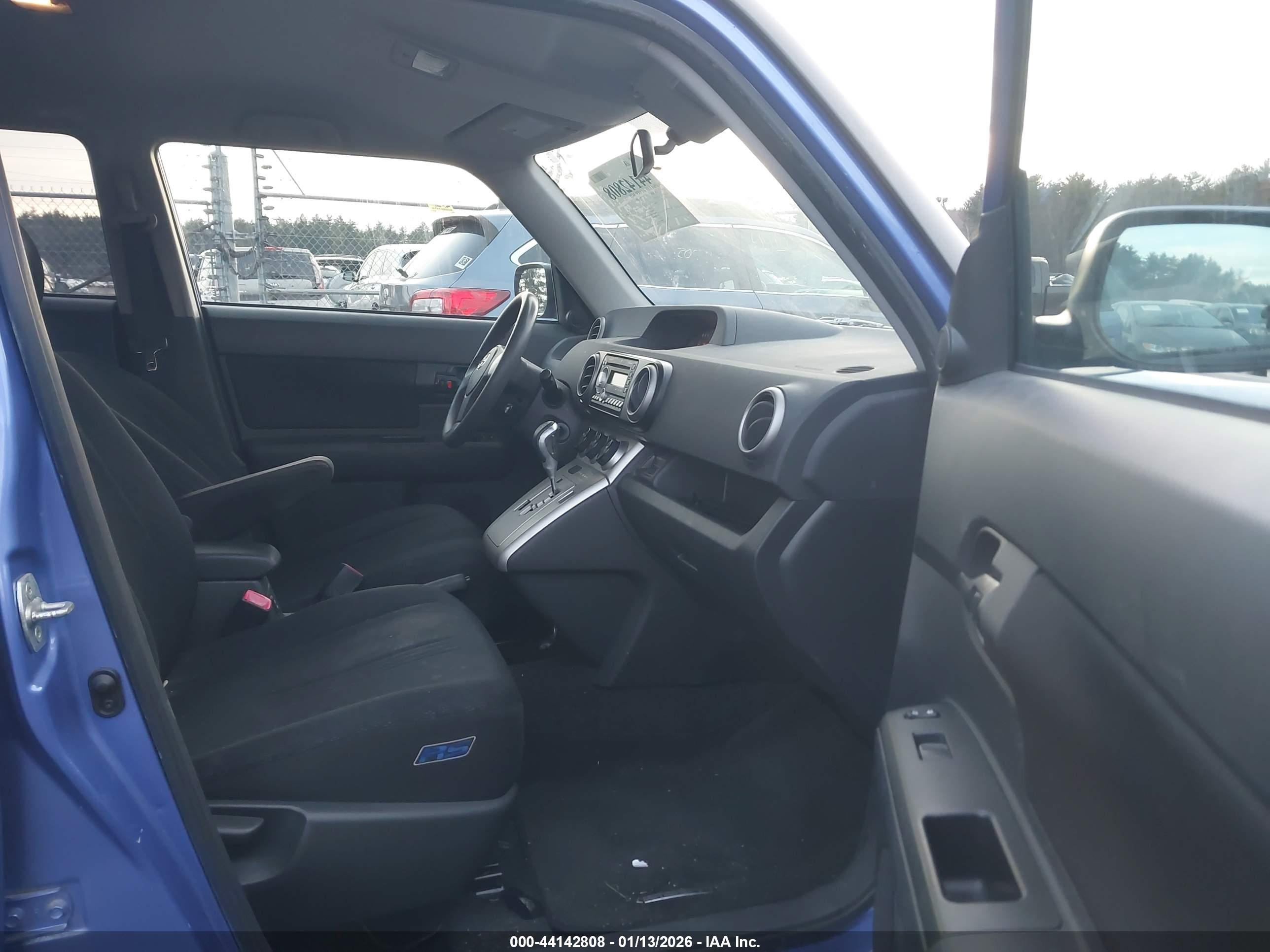 SCION XB image 5