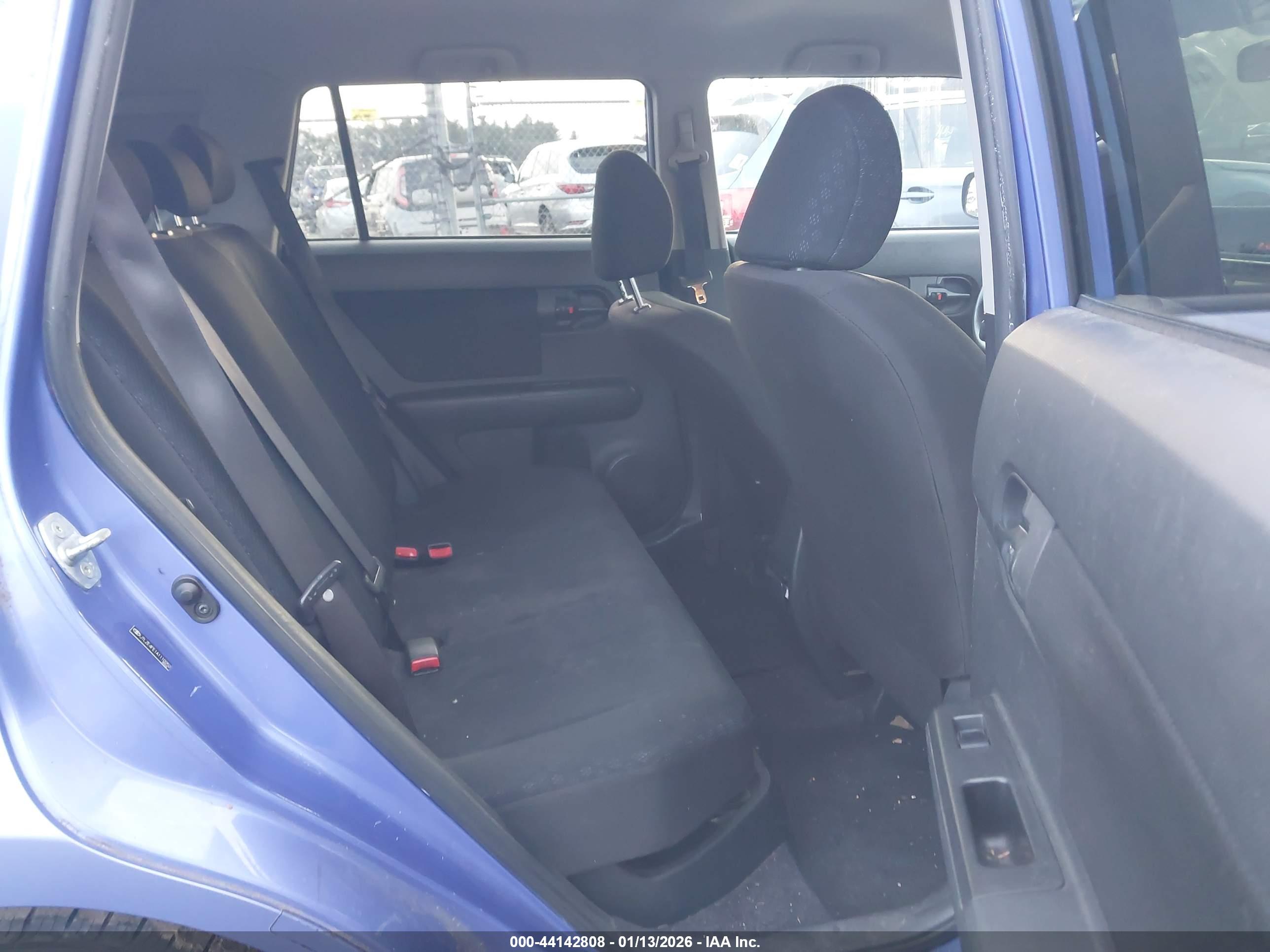 SCION XB image 8