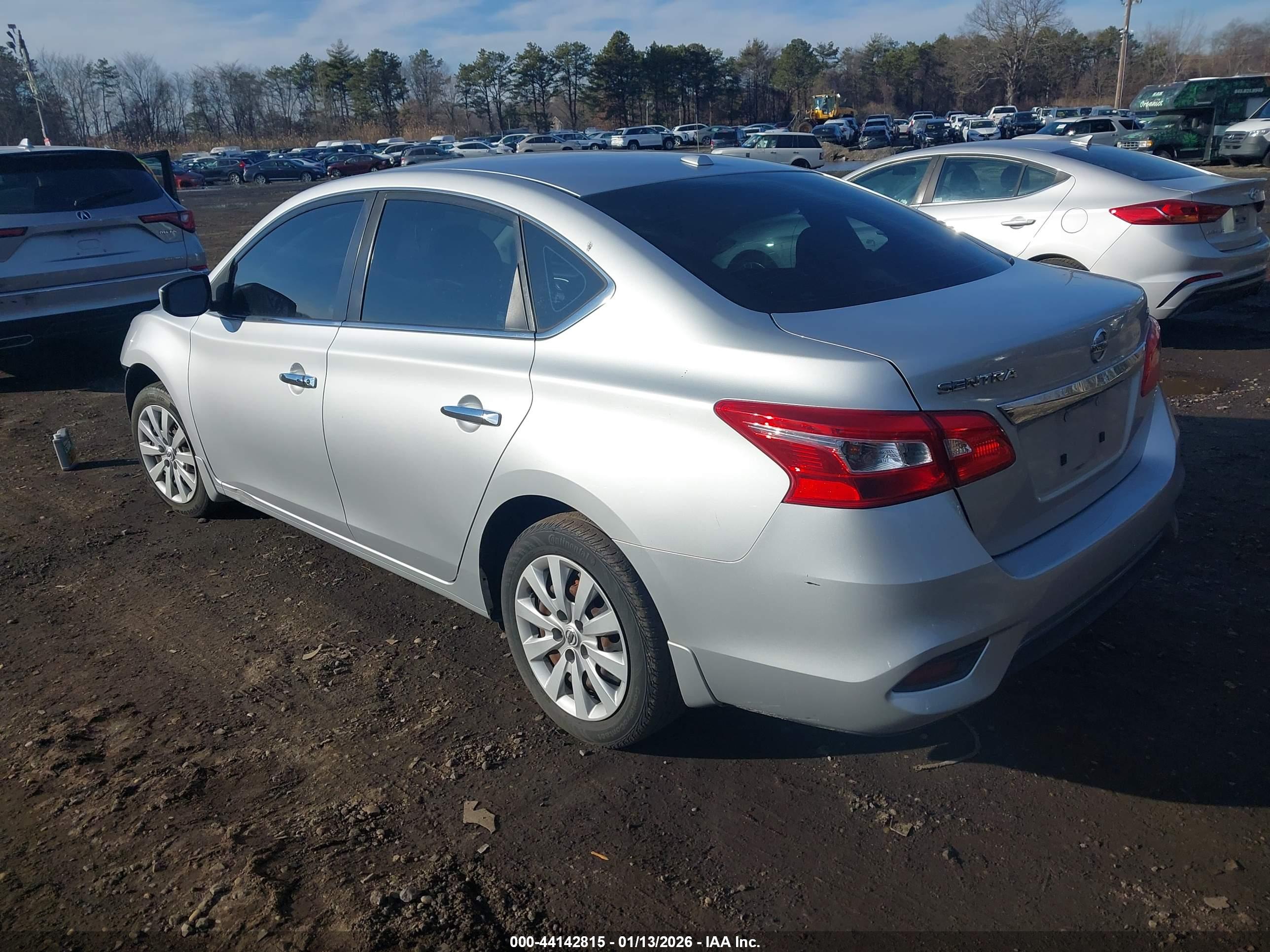 NISSAN SENTRA image 3