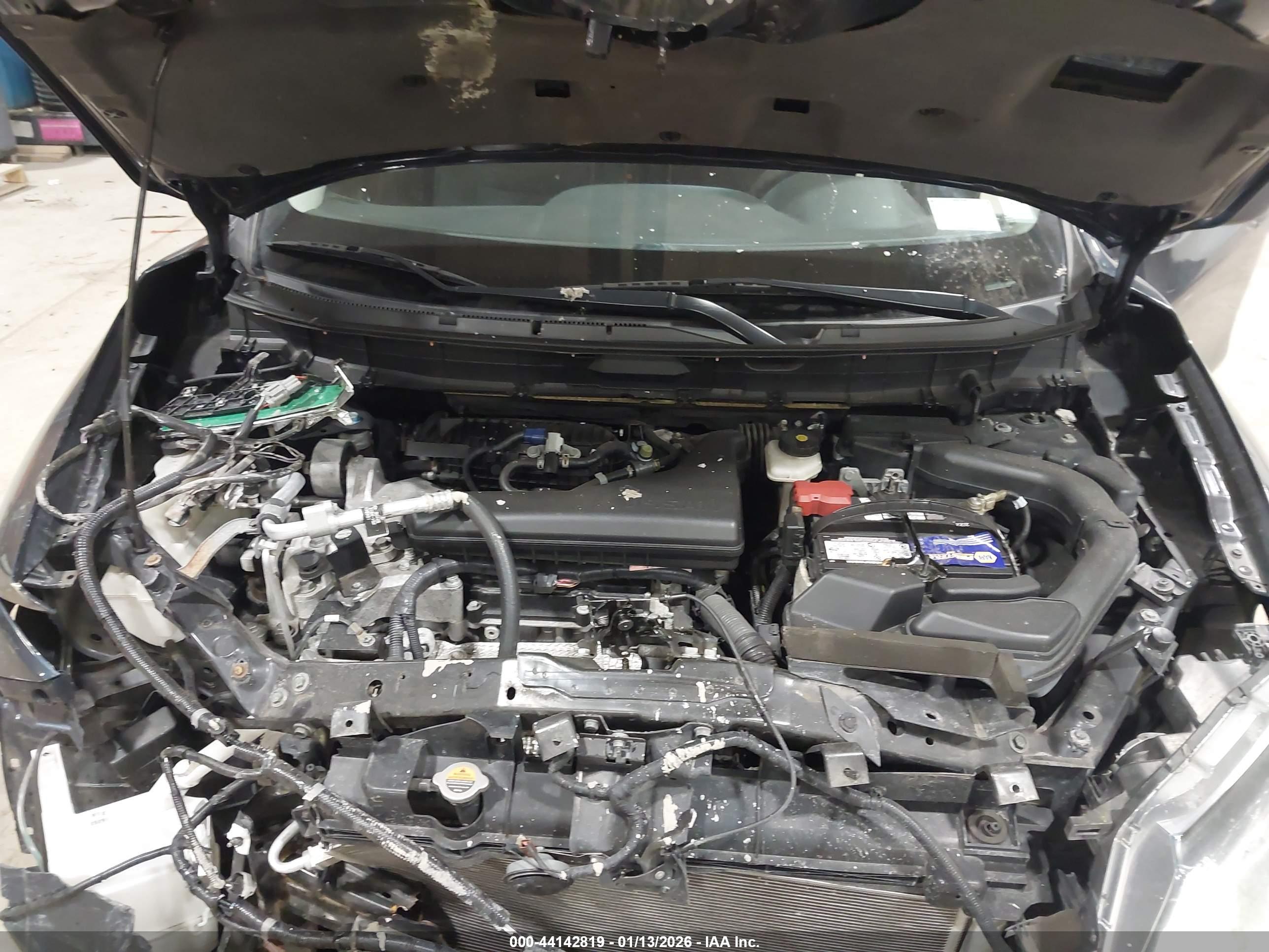 NISSAN ROGUE image 10