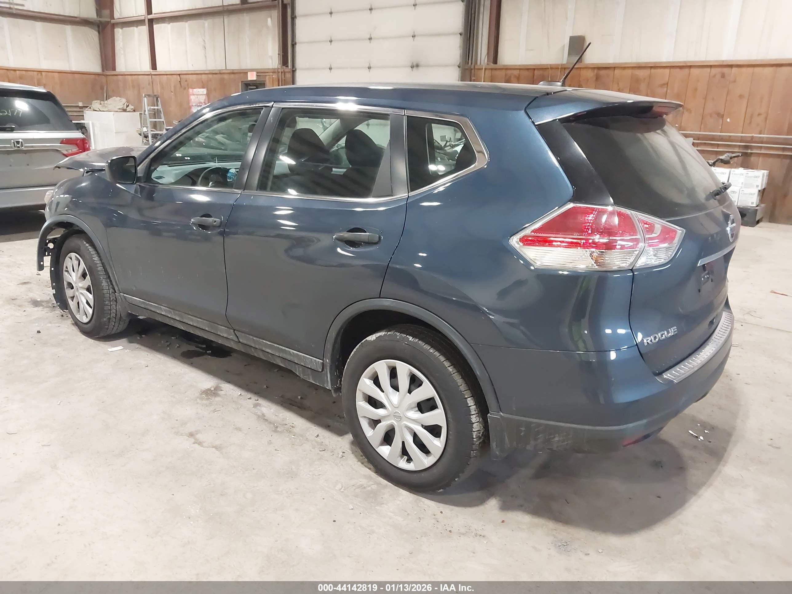 NISSAN ROGUE image 3