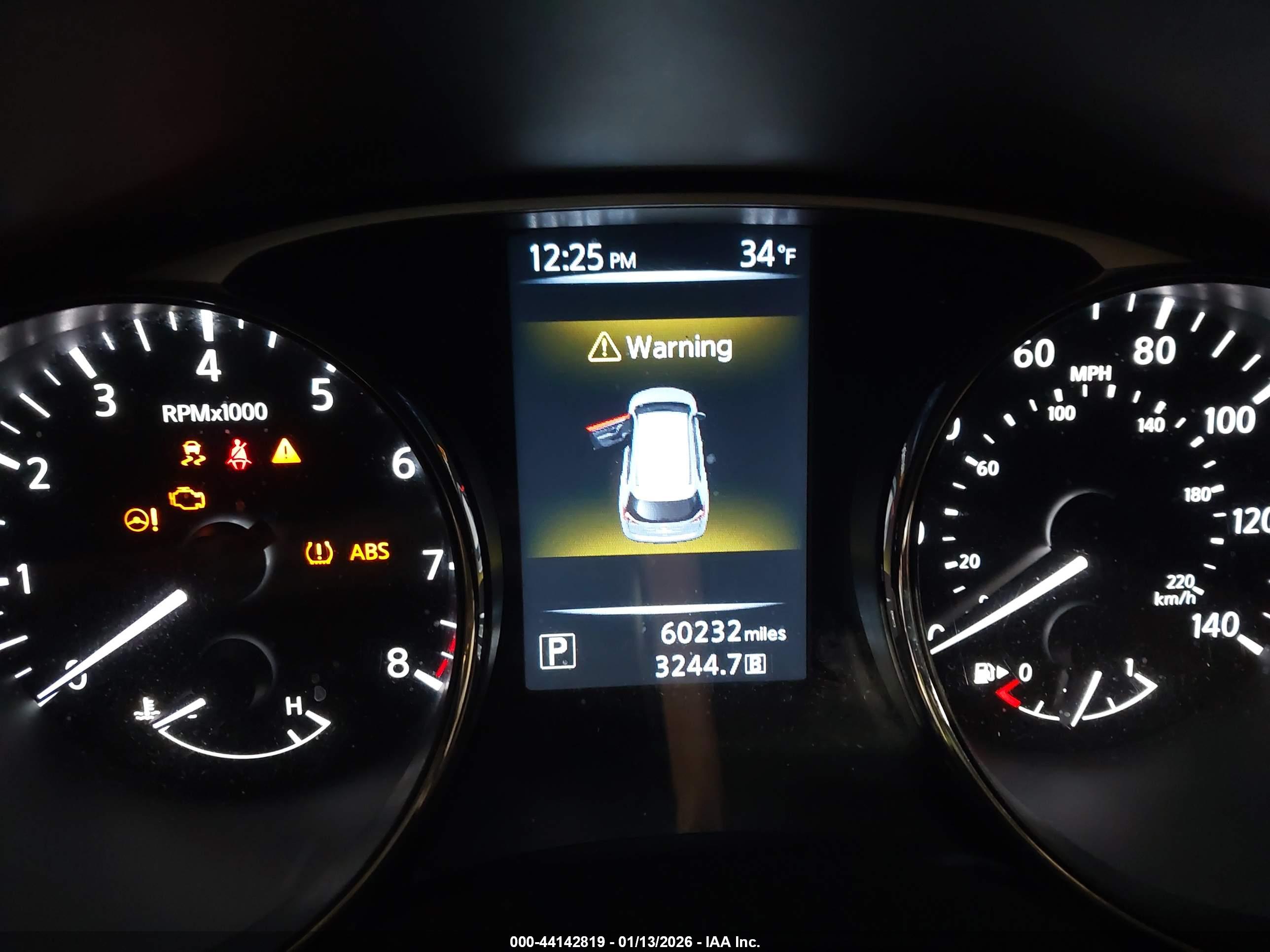 NISSAN ROGUE image 7