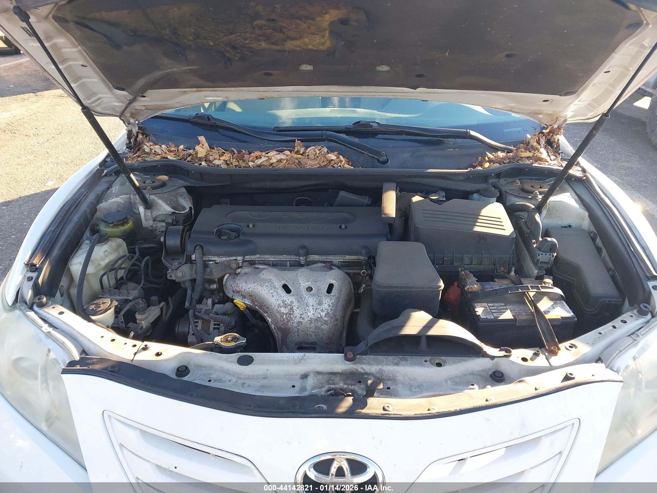 TOYOTA CAMRY image 10