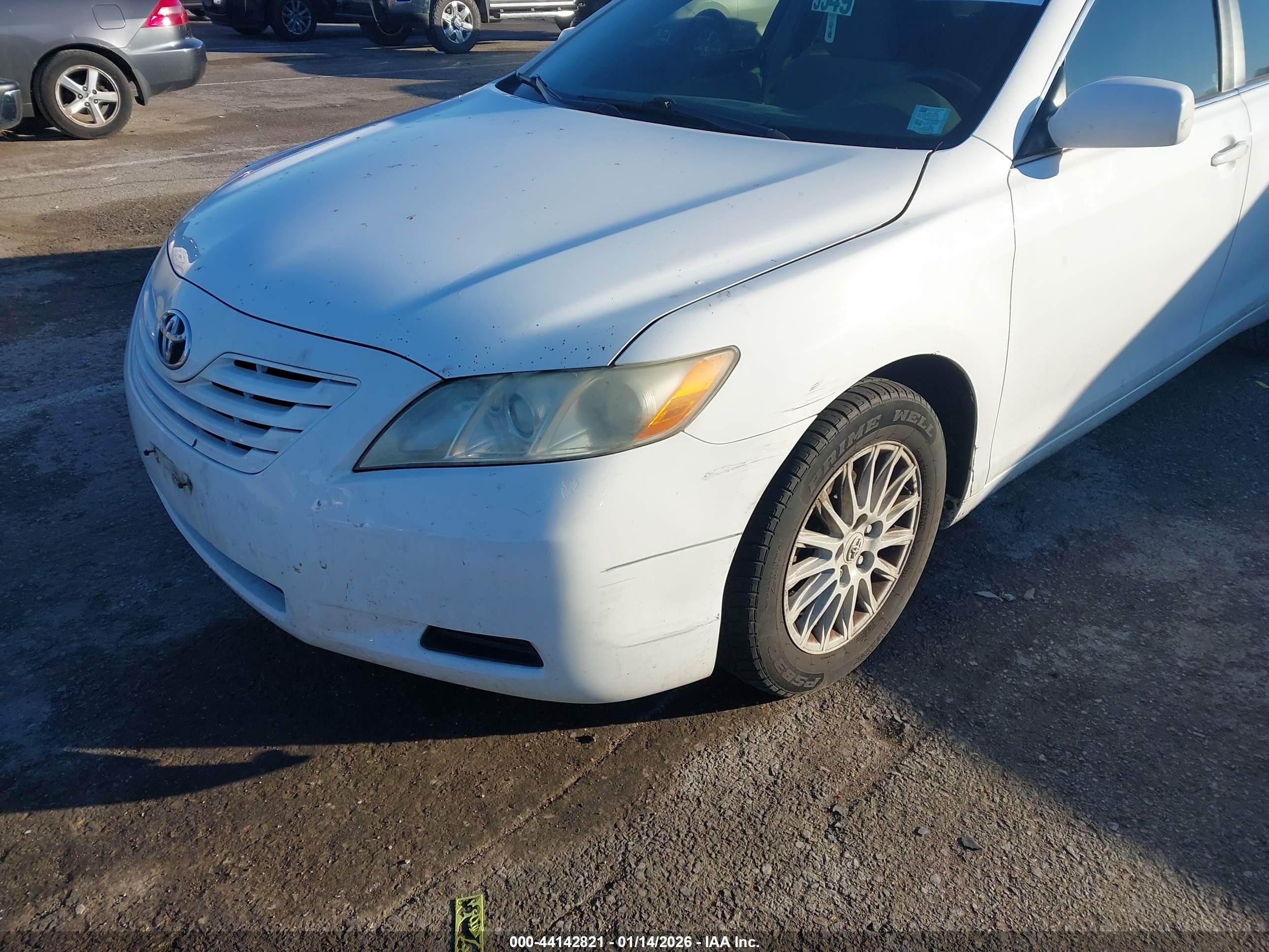 TOYOTA CAMRY image 6